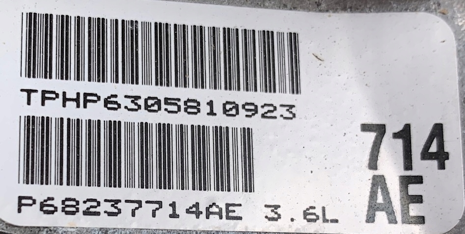 U7 CHRYSLER PACIFICA II 16- 3.6 BLOK SILNIKA 68237714AE Jakość części (zgodnie z GVO) O - oryginał z logo producenta pojazdu (OE)