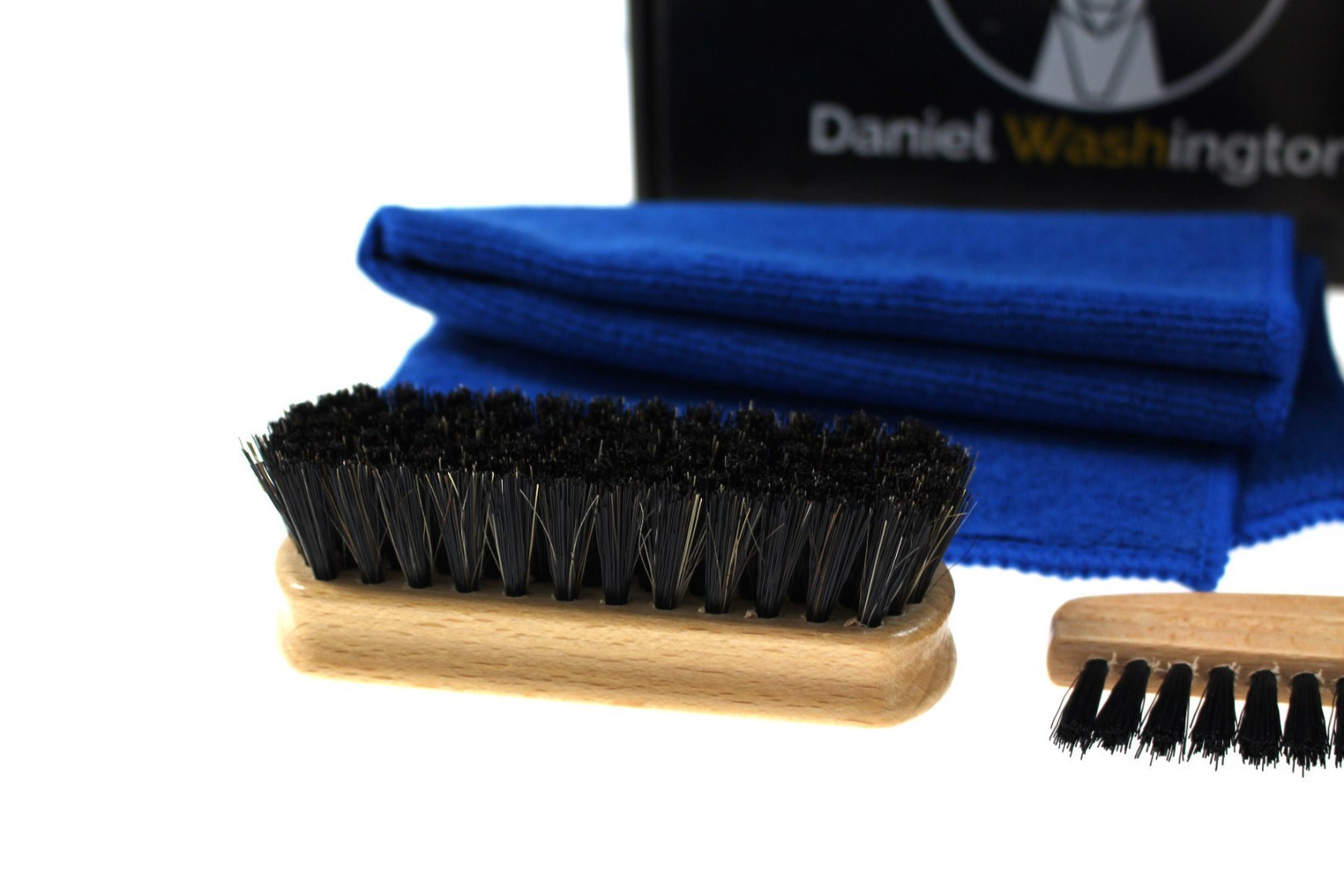 Zestaw do pięlegnacji skóry Daniel Washington Producent Daniel Washington