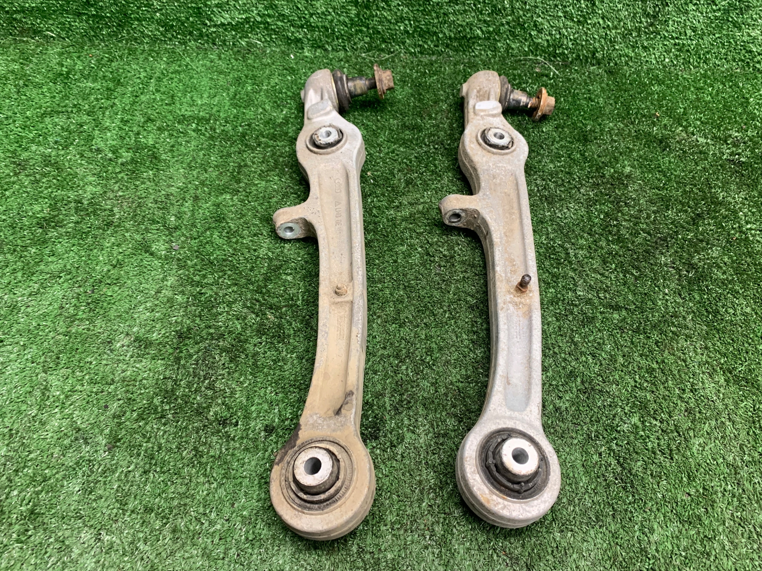 arm right left front lower KOMPLET AUDI A6 S6 4E0407155C 4D0407155P