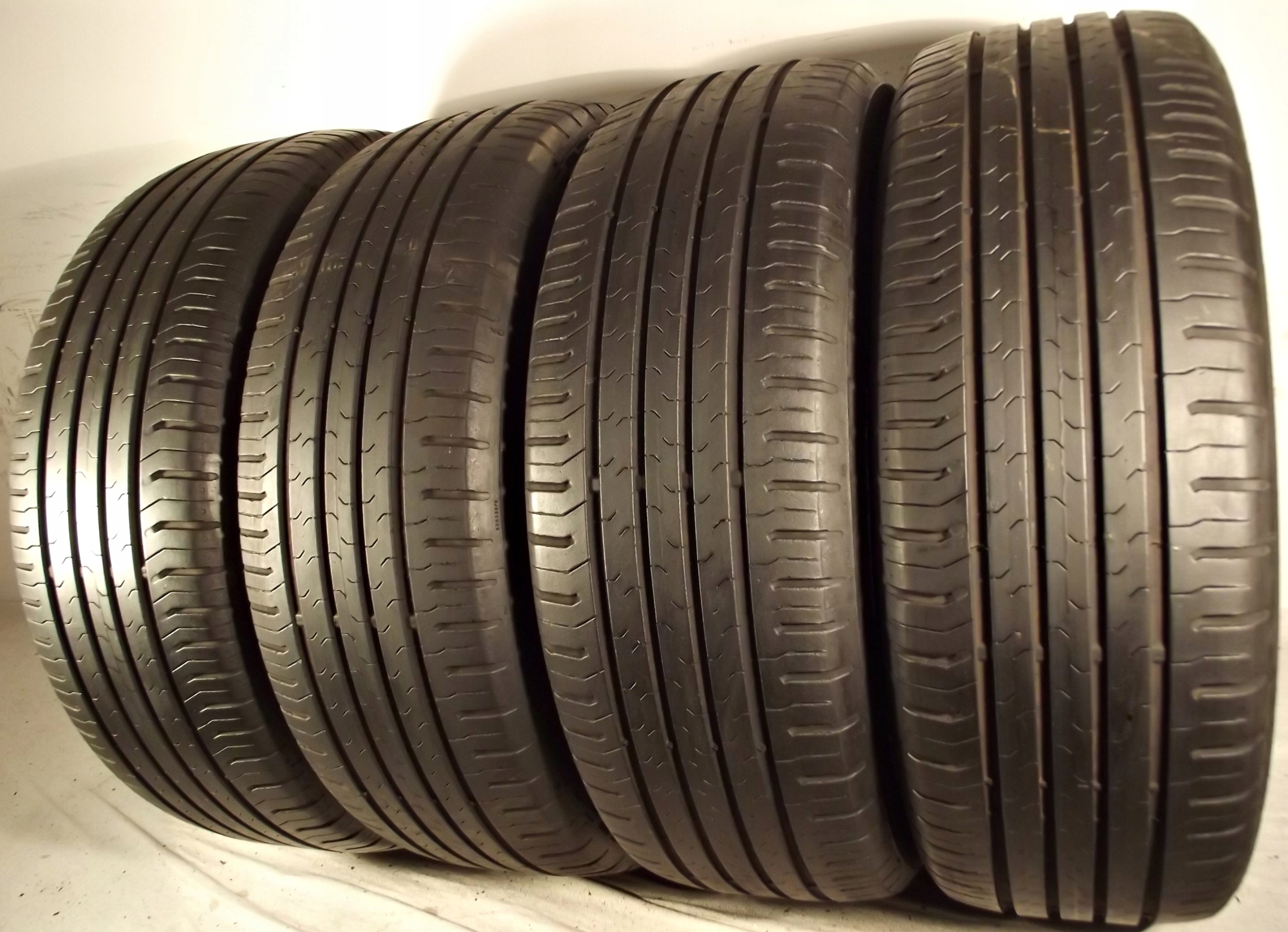 Opony 215 60R17 96H CONTINENTAL CONTIECOCONTACT 5