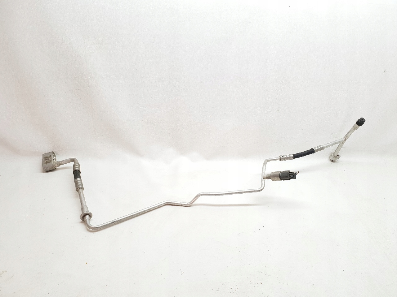 FORD KUGA MK1 08-11 ТРУБКА КОНДИЦІОНЕР