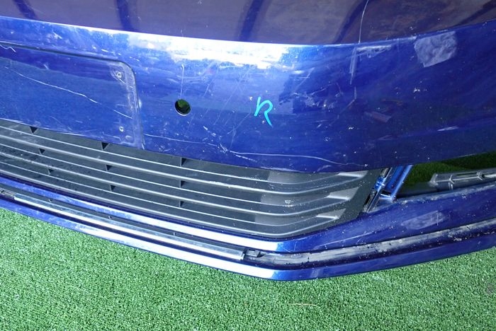 VW TOURAN 15- Frontstoßstange vorne