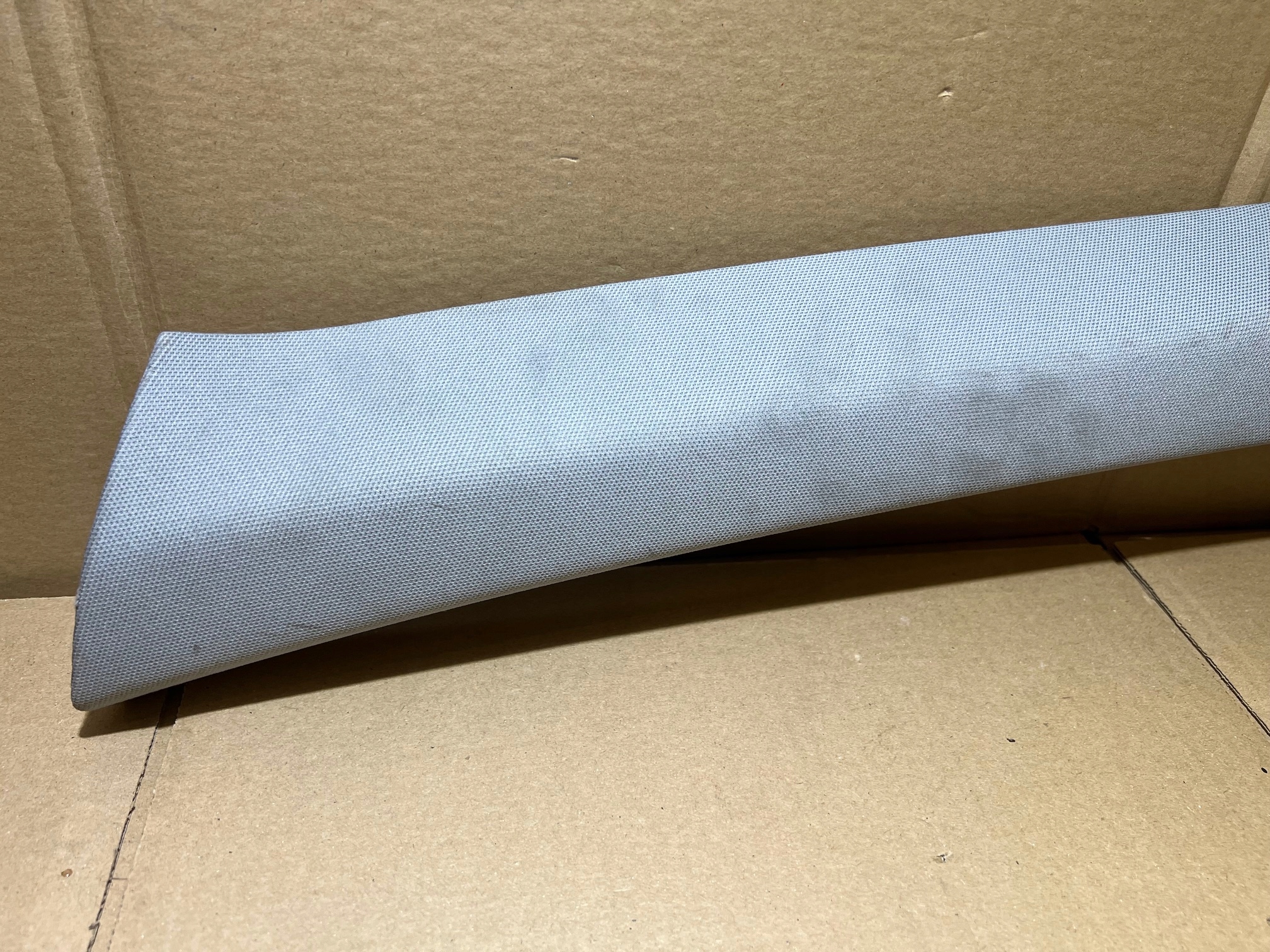 AUDI Q5 80A Blende Abdeckung SLUPKA links vorne 80A867233F
