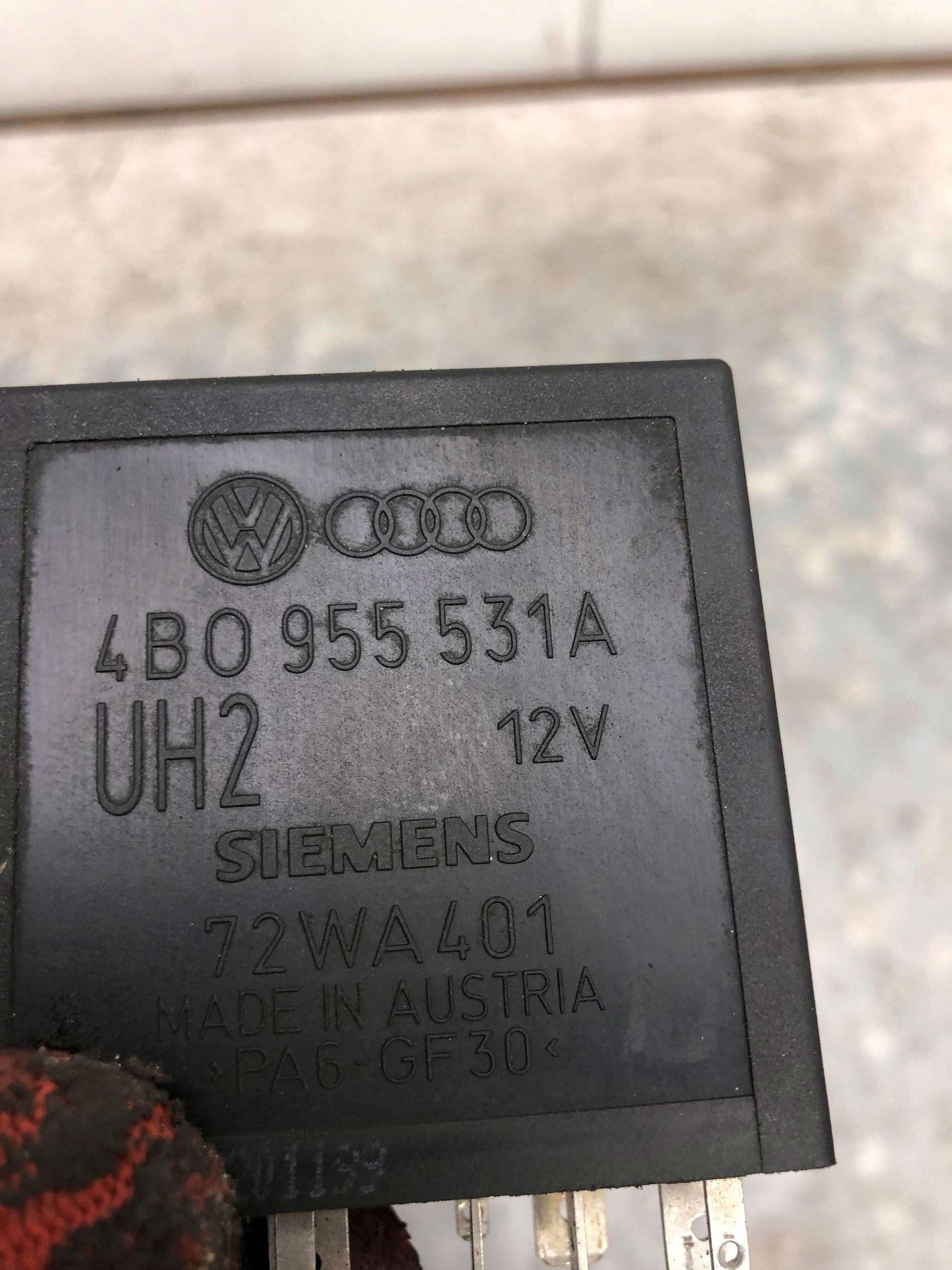 Relais Wischer VW NEW BEETLE 4B0955531A