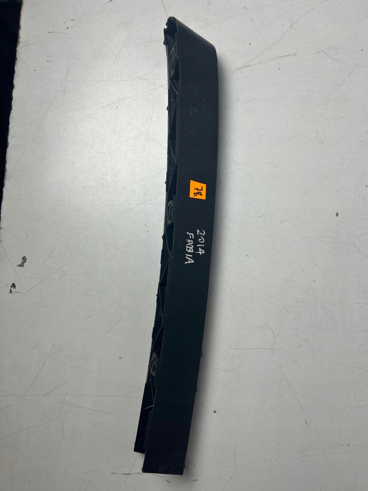 support holder of a bumper rear part rear left Skoda Fabia II Hb