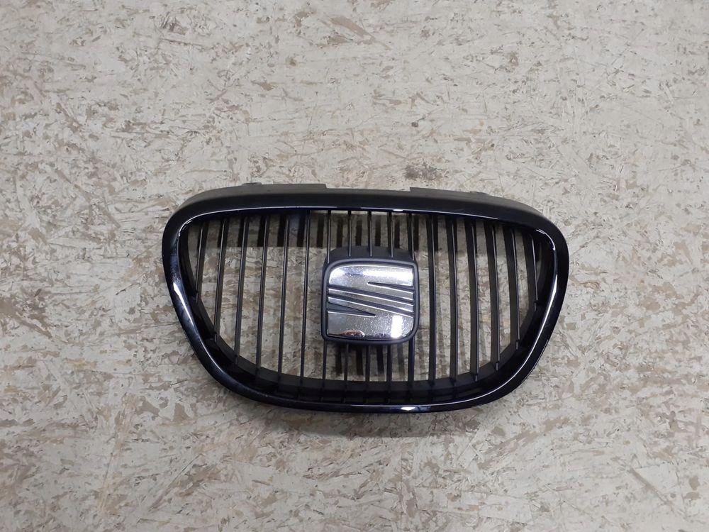 решетка радиатора seat ALTEA 5P0853651