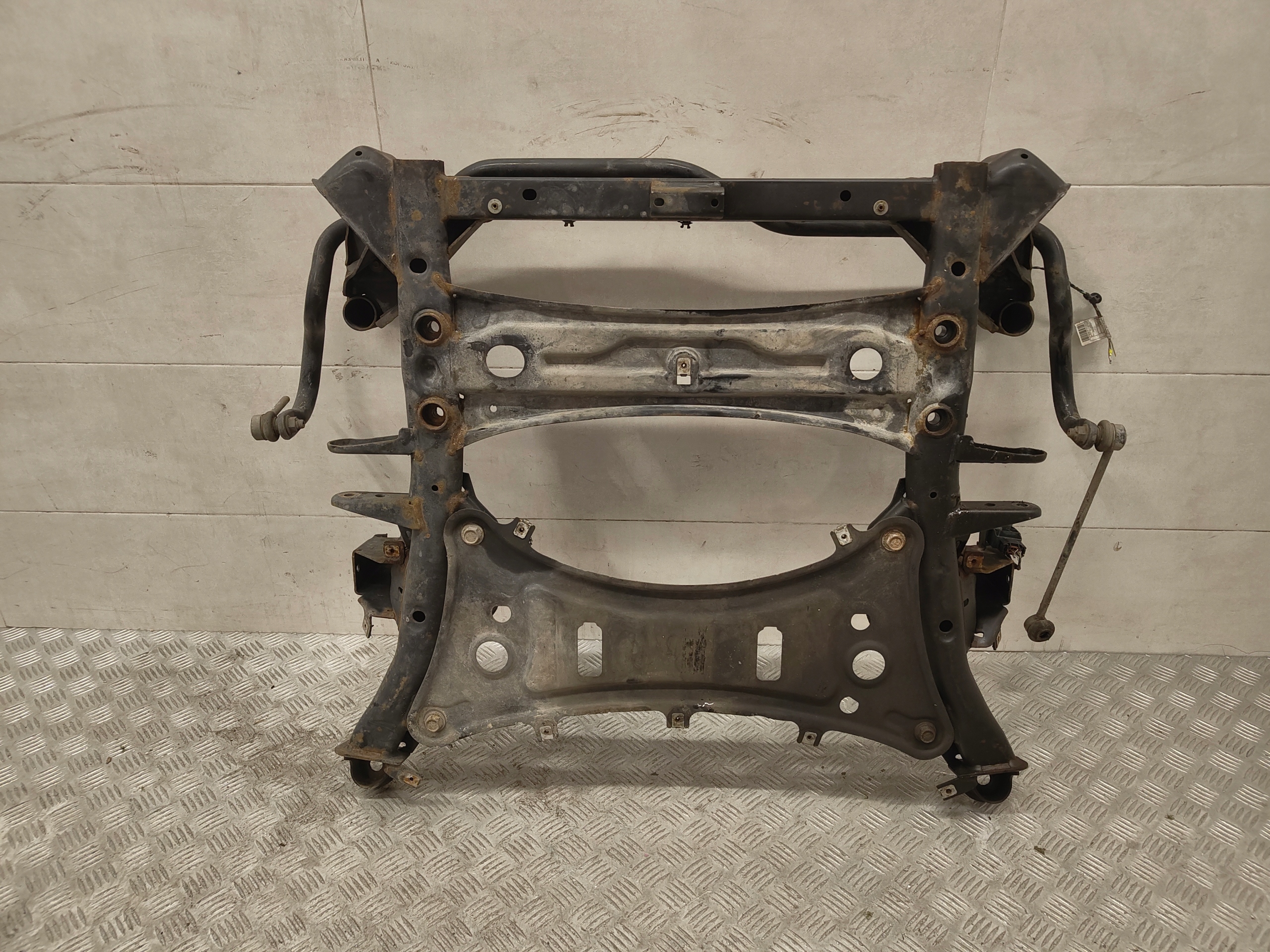 BMW X3 F25 sider axle beam front 6787915 6788710
