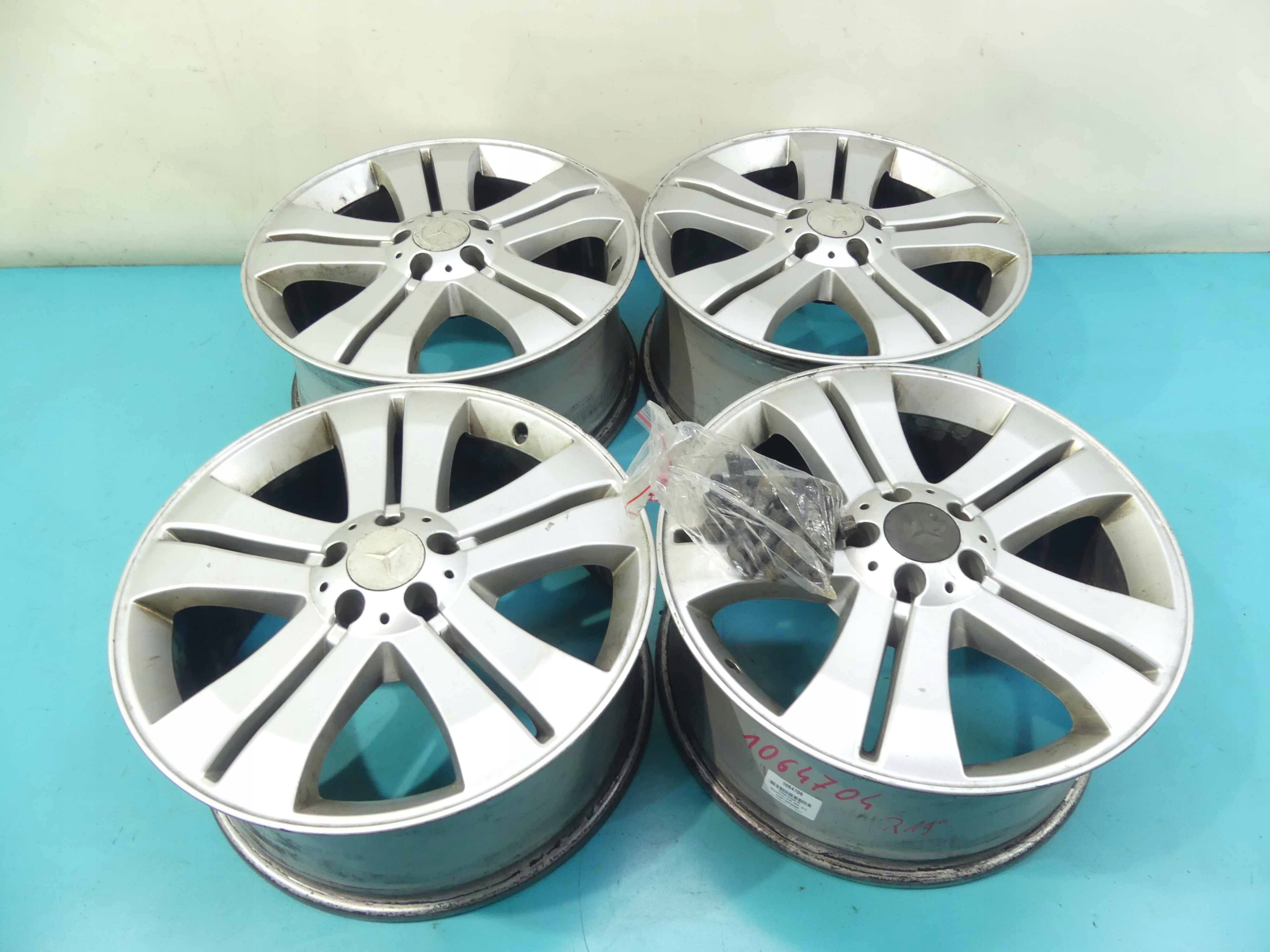 ЛИТІ ДИСКИ КОМПЛЕКТ R19x112 Et56 MERCEDES ОСНОВНИЙ I X164