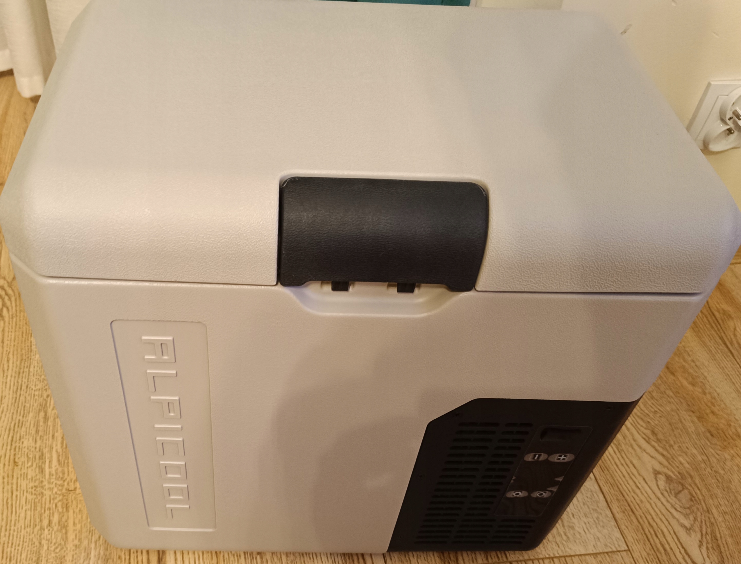 ALPICOOL P18 LODÓWKO-ZAMRAŻARKA TURYSTYCZNA 18L 12-24V SZARA -20 do +20 Rodzaj elektryczne