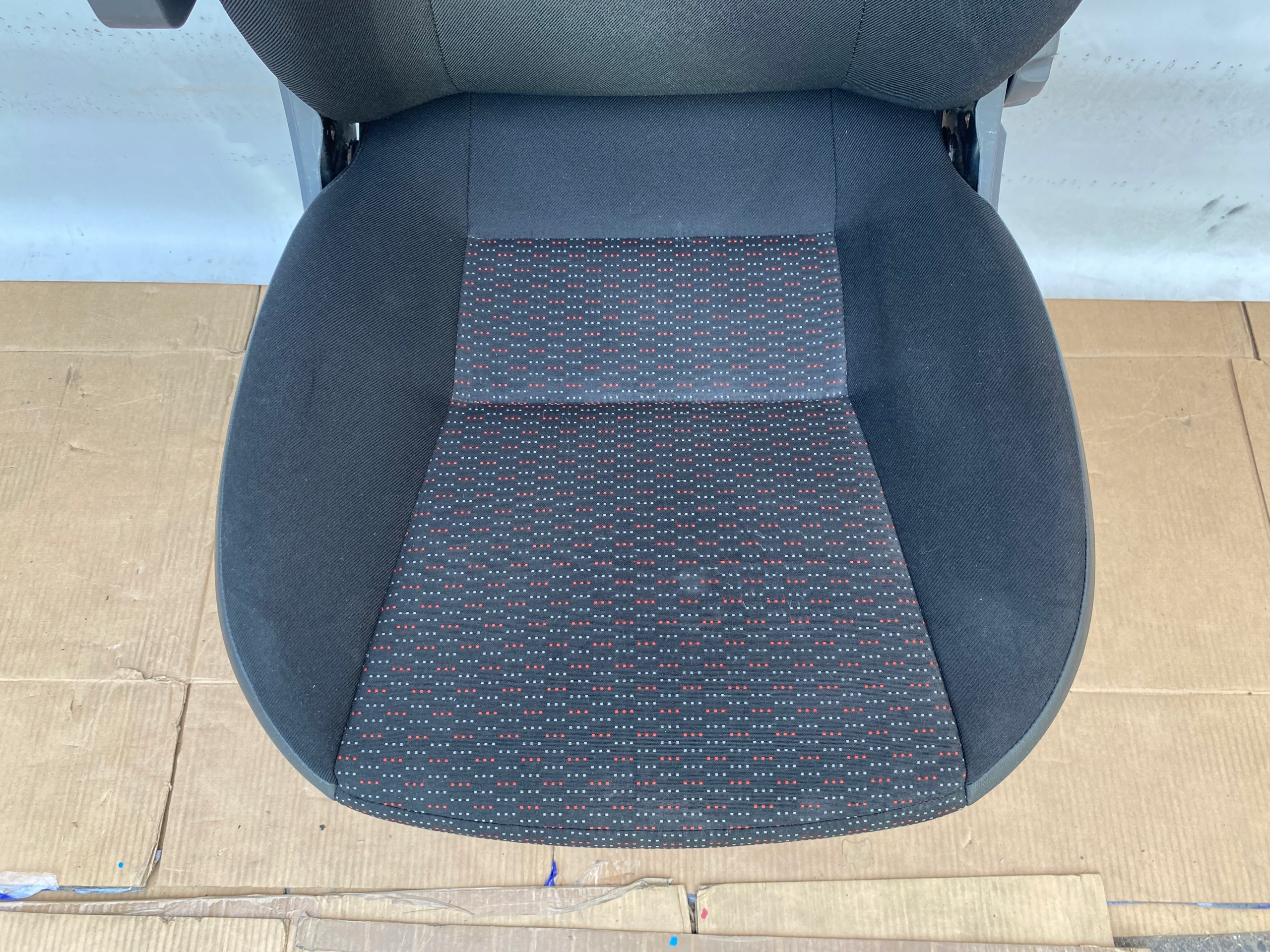 DUCATO BOXER JUMPER 06- seat front left driver´s front z PODLOKIETNIKIEM