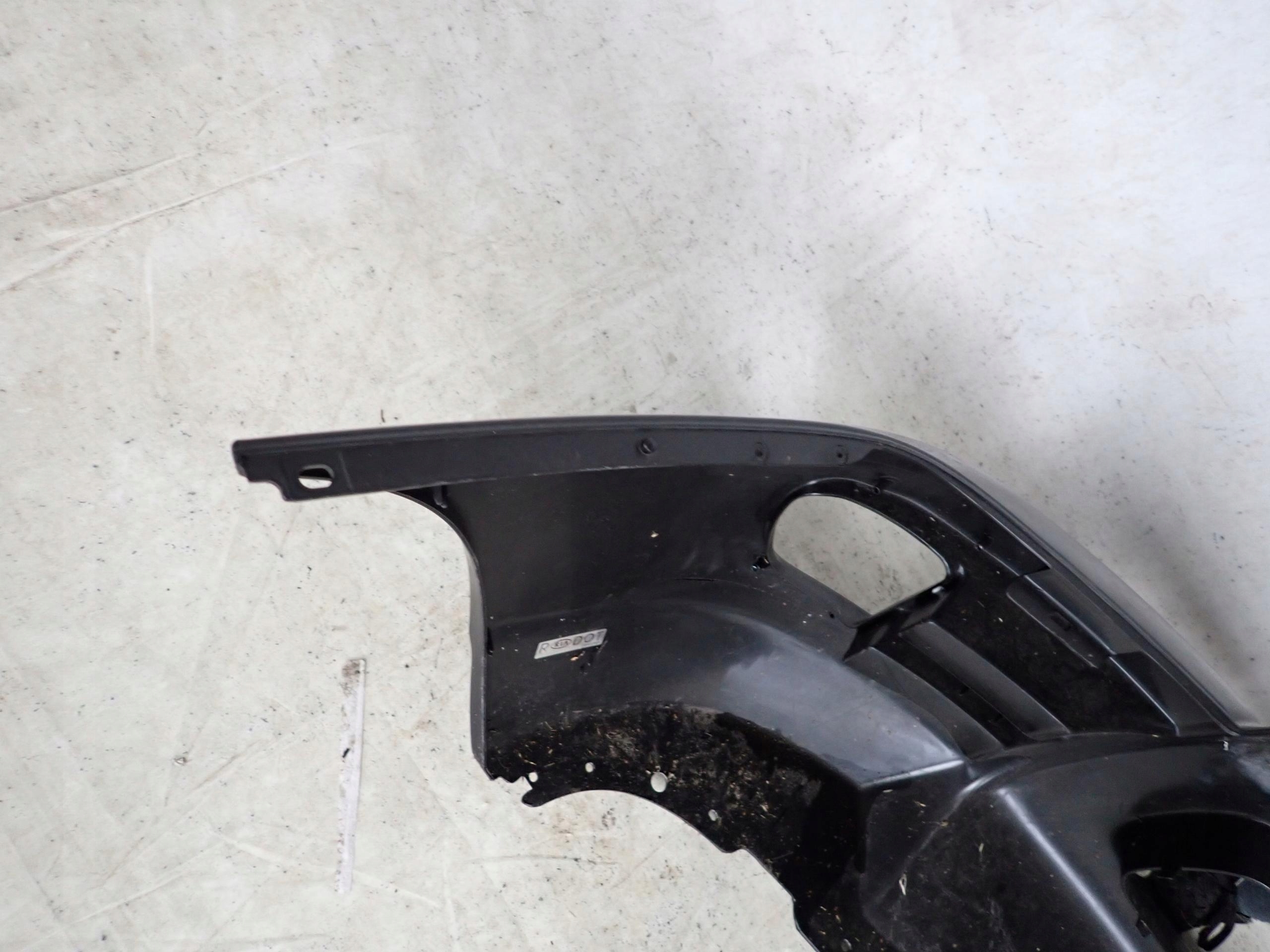KIA SPORTAGE II 04- bumper front front WASKI