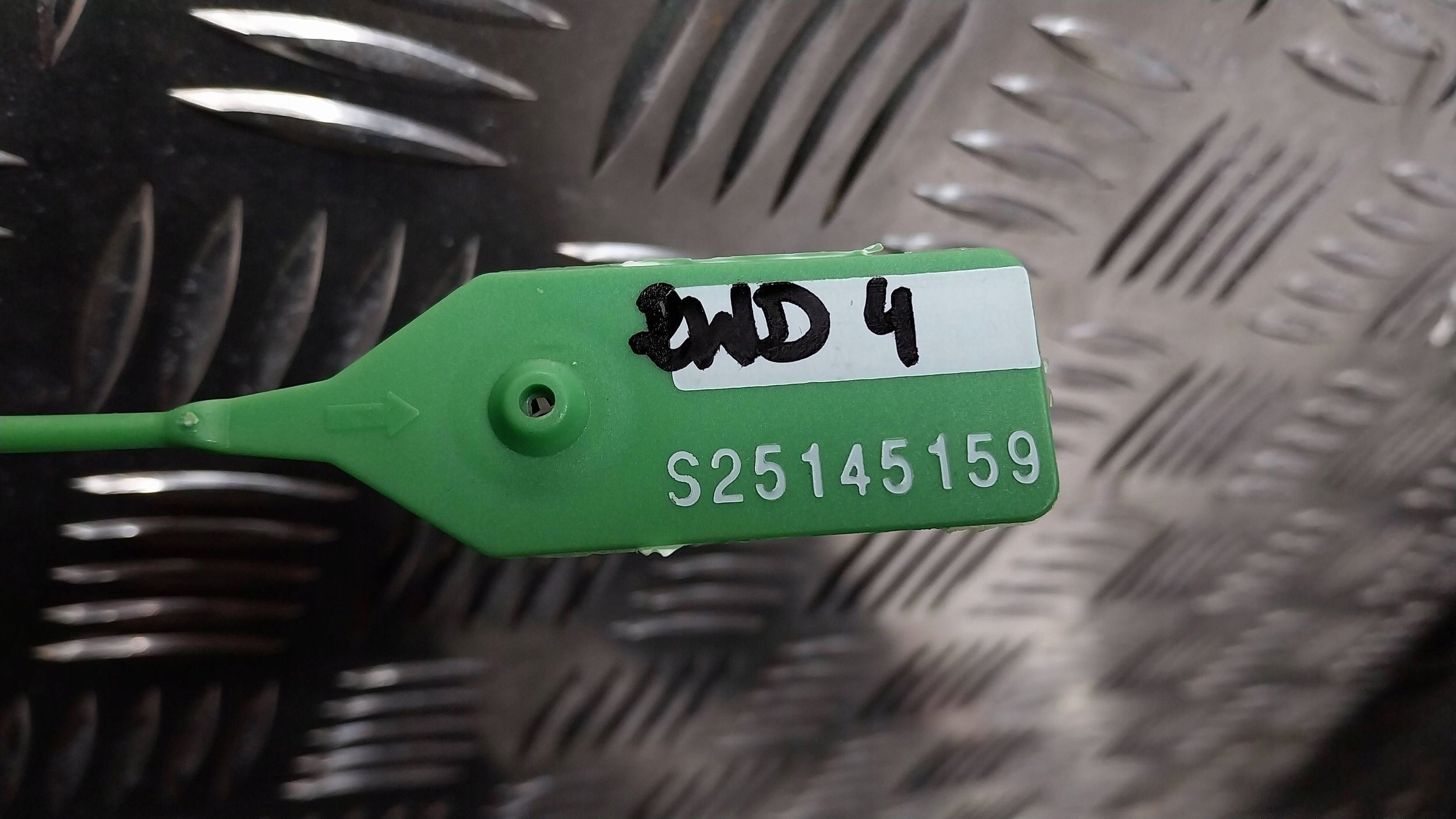 Tür heck links MERCEDES R-CLASA W251 LONG 05