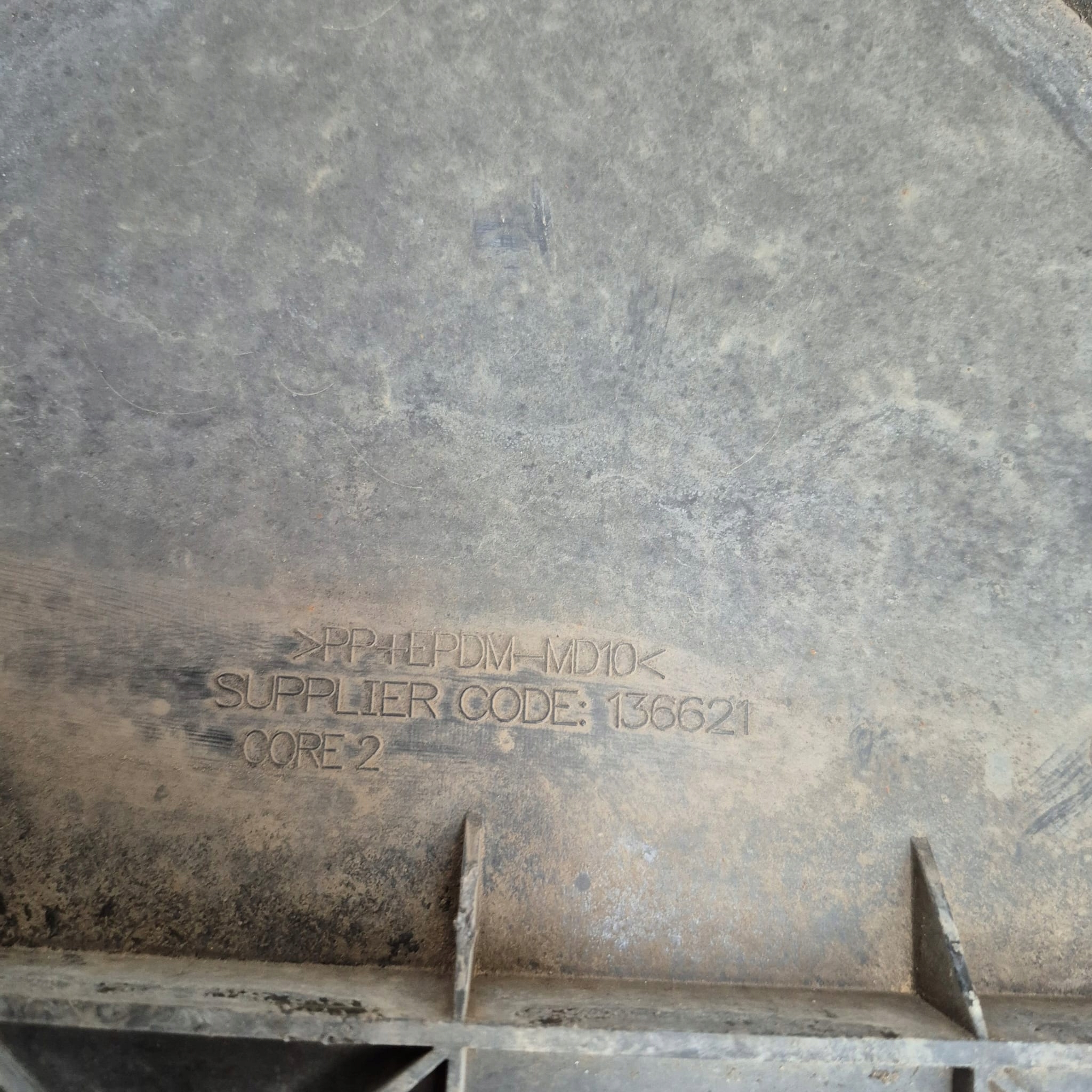 TESLA MODEL 3 17-> cover cover below bumper