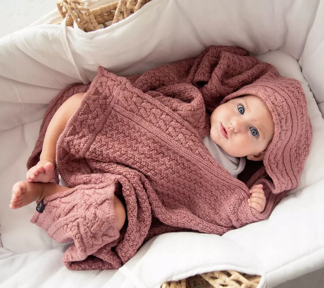 LULLALOVE Kocyk merino PREMIUM ciasteczko piwonii Bohater brak