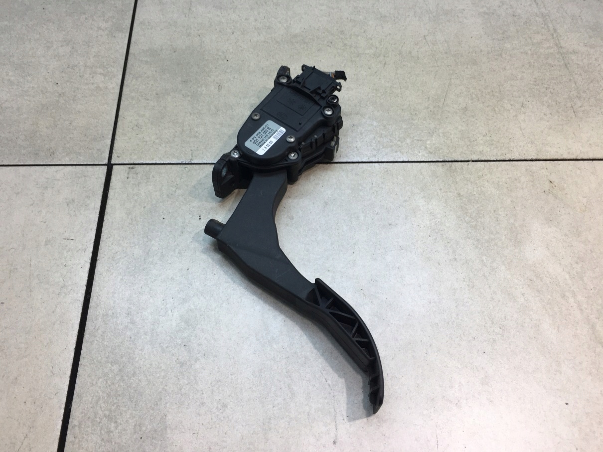 POTENCJOMETR GAZU VW GOLF IV 1.9 TDI 6Q1721503B