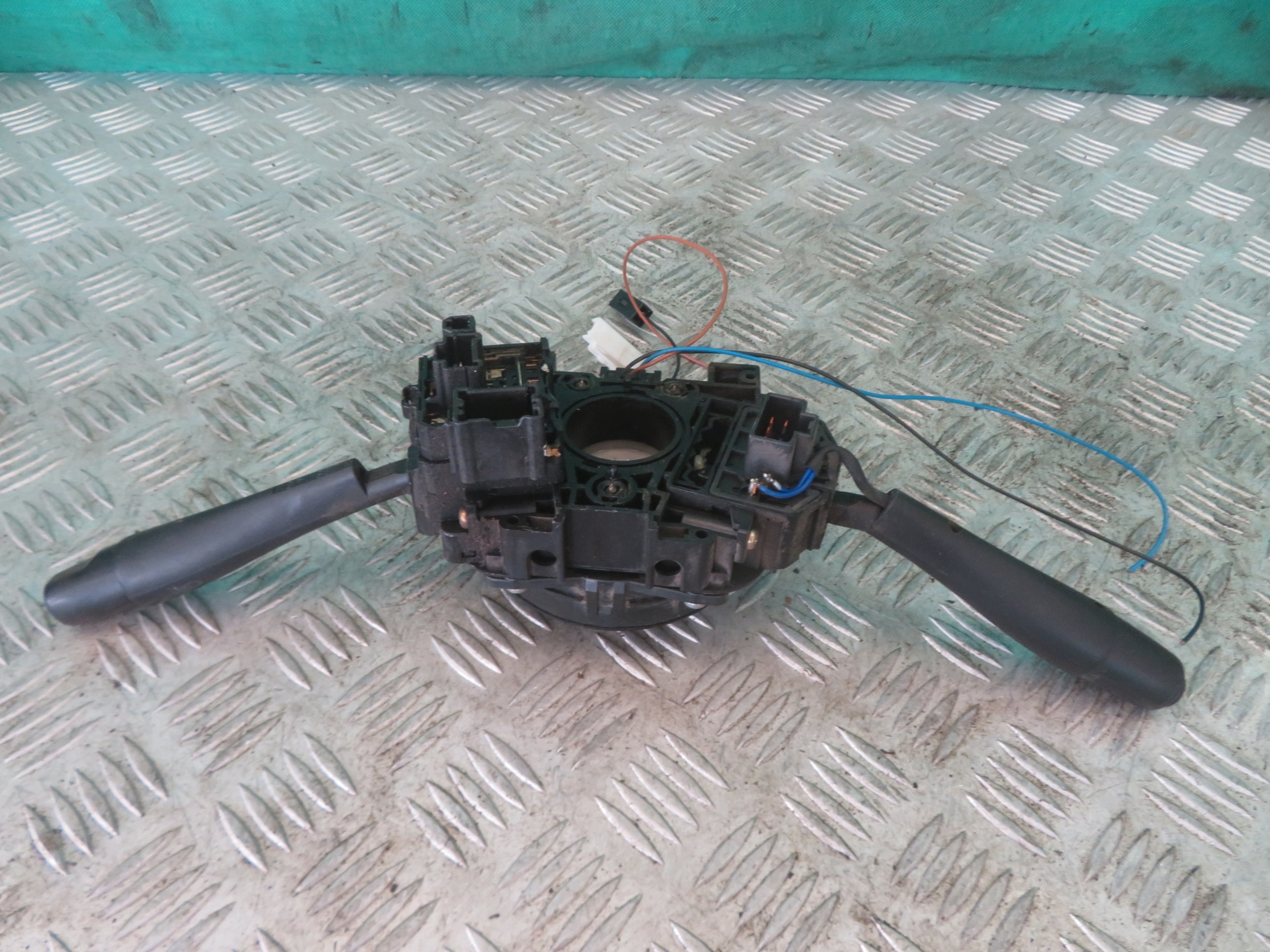DEVIO LUCI TERGICRISTALLO TERGI NISSAN CABSTAR 07R 5T005912AA
