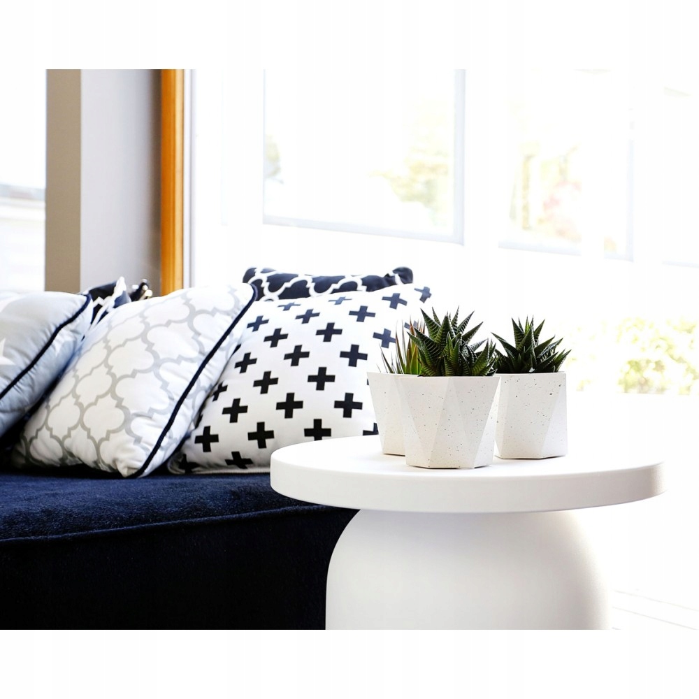 DONICZKA BETONOWA 12x12cm - BETON ARCHITEKTONICZNY Długość (cm) 12.1 cm