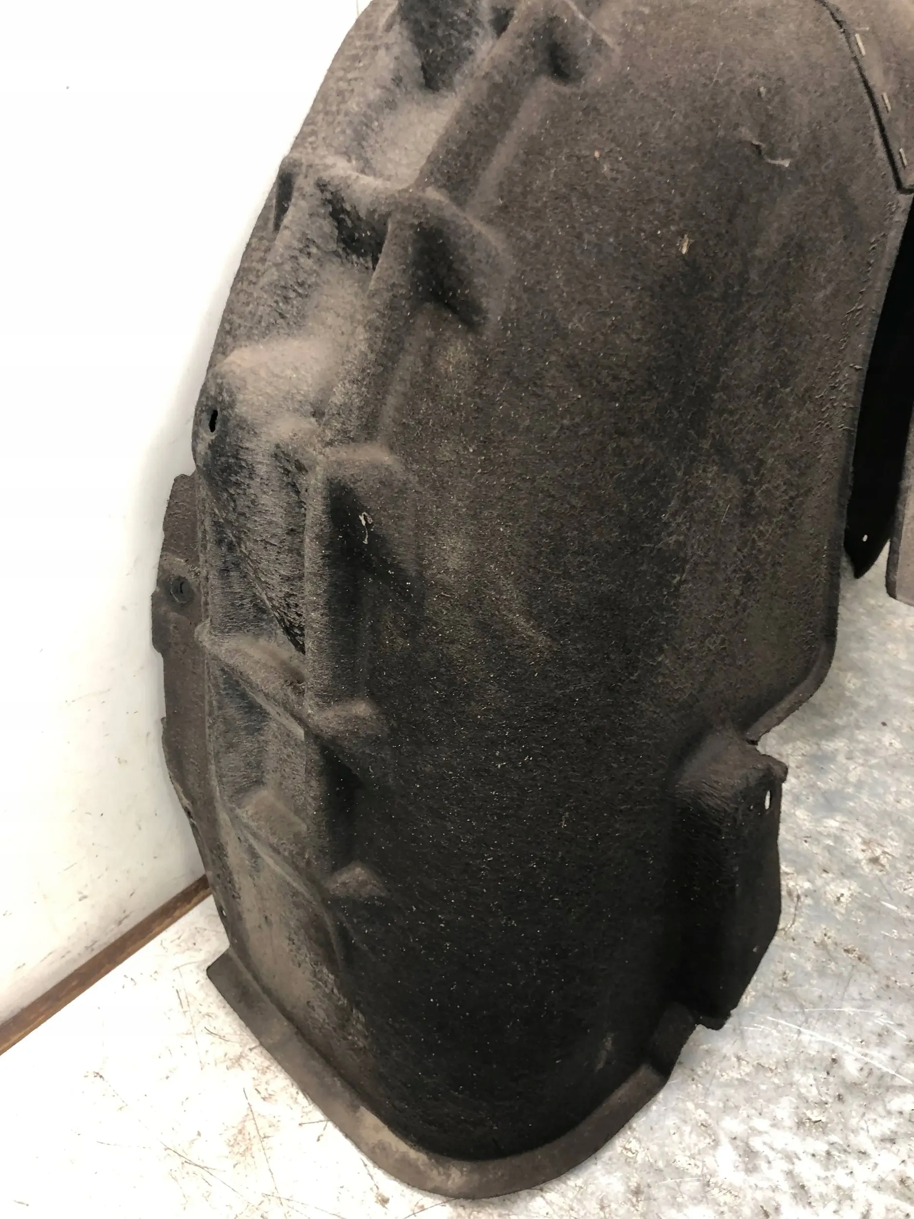 mudguard left rear part AUDI Q3 8U 8U0810171A
