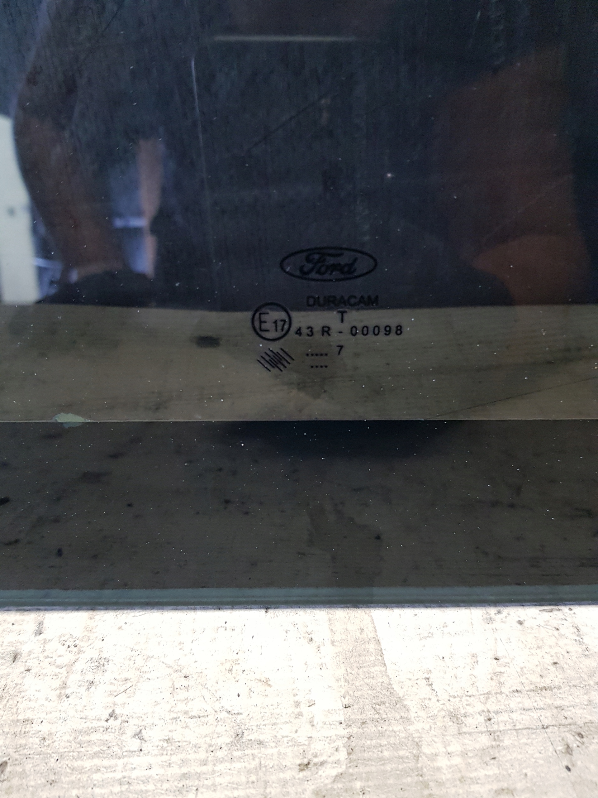 window bodywork right rear part FORD TRANSIT V