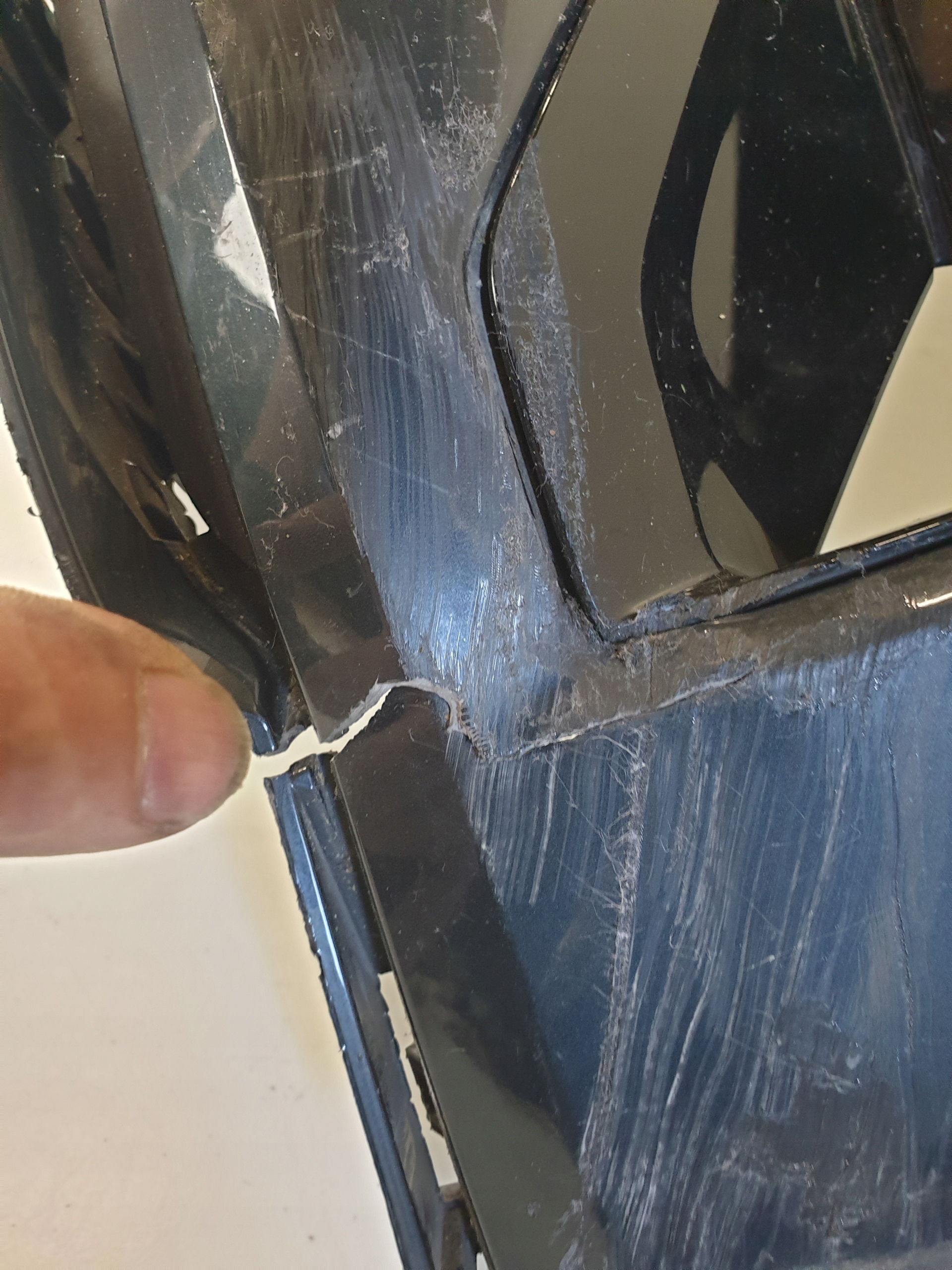 AUDI E TRON 4KE ZDERZAK PRZÓD PRZEDNI Numer katalogowy części AUDI E TRON 4KE ZDERZAK PRZÓD PRZEDNI