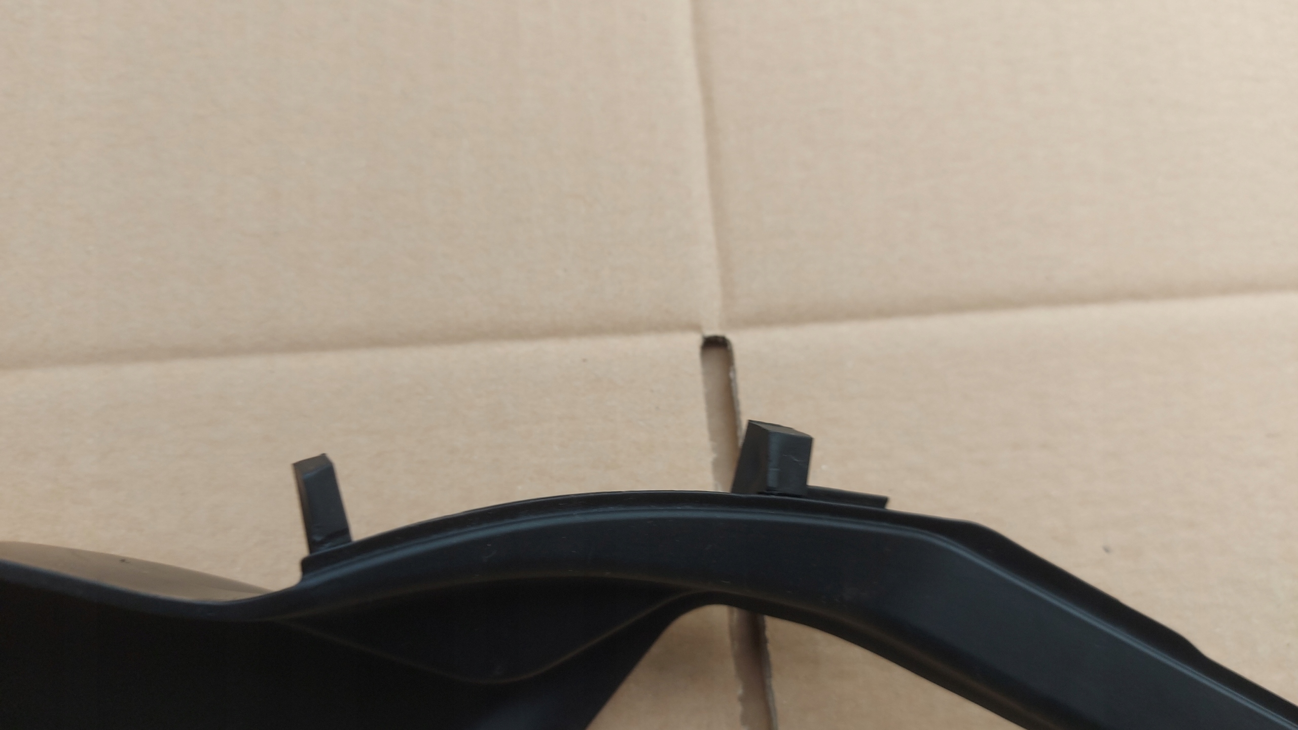 spoiler under the window right TOYOTA RAV4 V 18