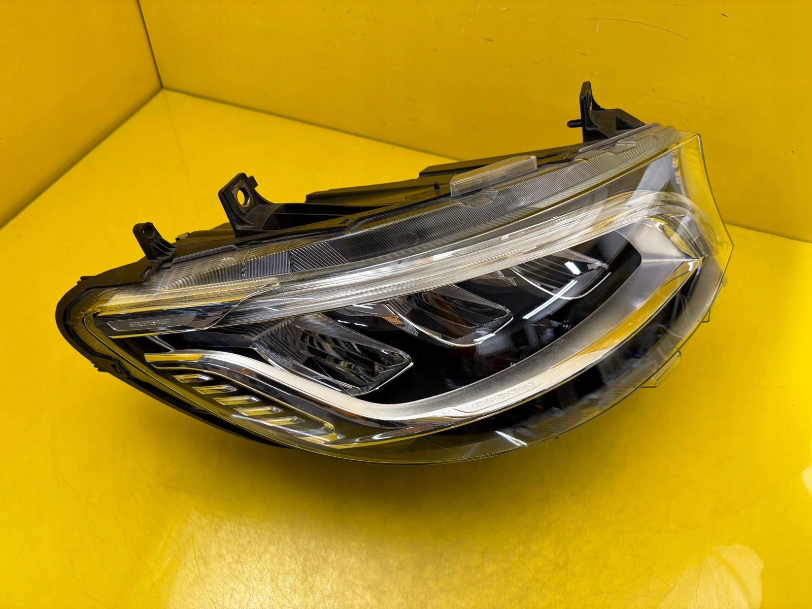 light right front Mercedes Sprinter W910 910 Full Led A9109067200