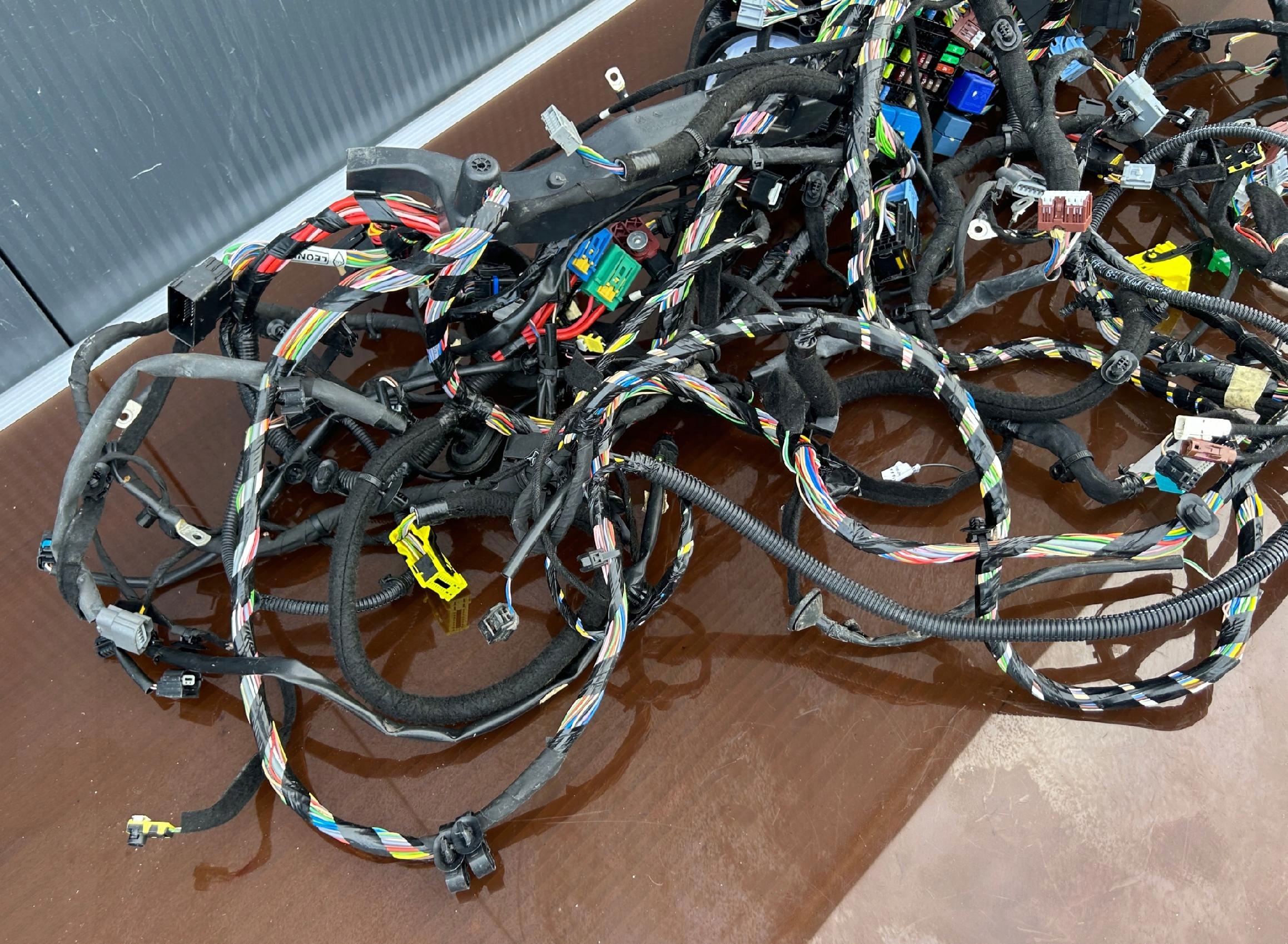 bundle wiring electrical DACIA DUSTER II 17- 240105380R
