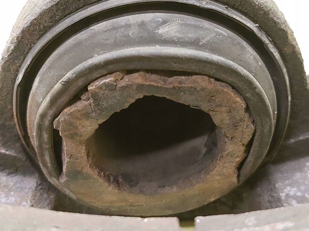 FORD EXPLORER 4.0 caliper brake left front