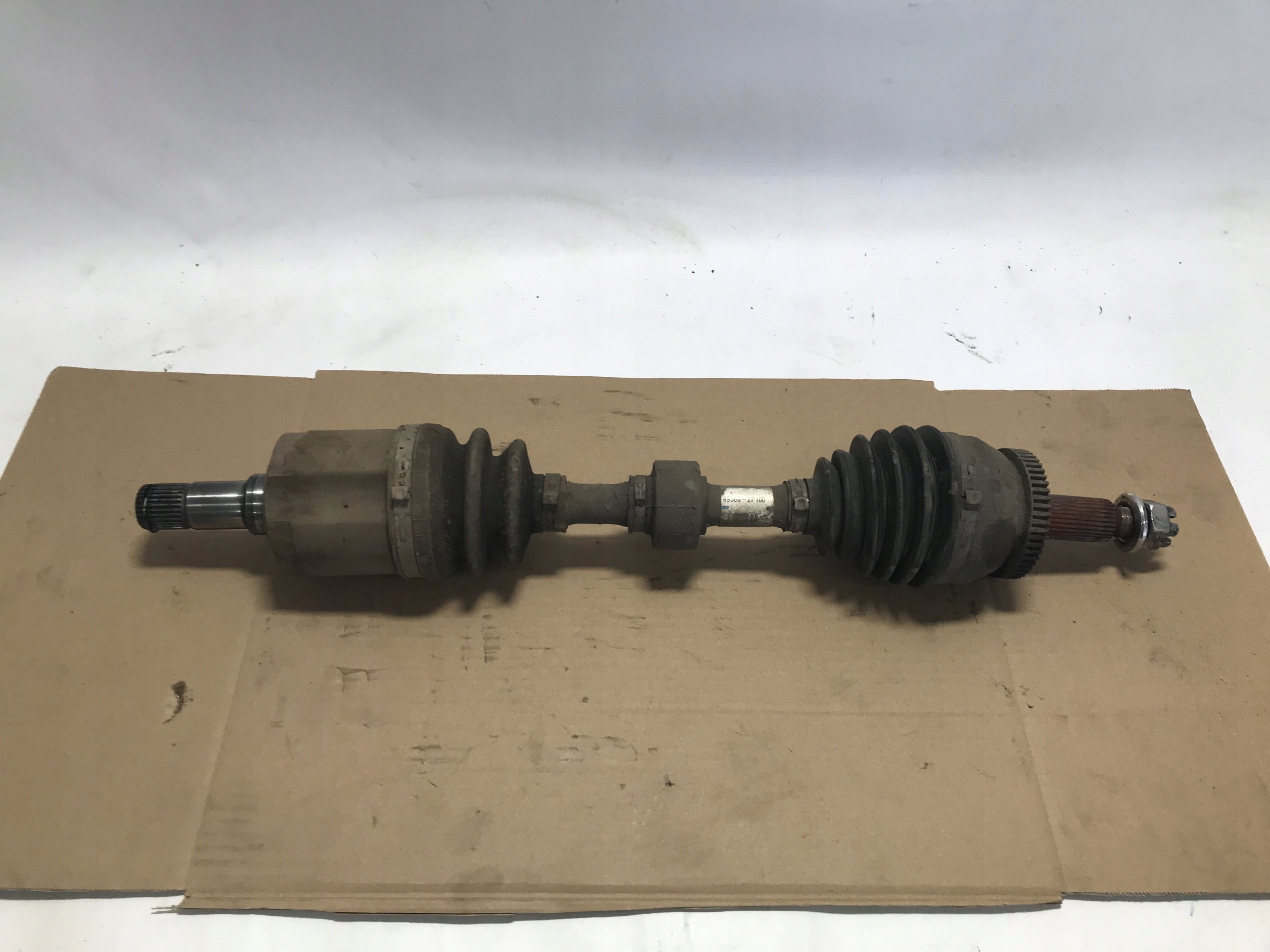 semi-axis left short. KIA SORENTO II XM 09- 2.2 CRDI