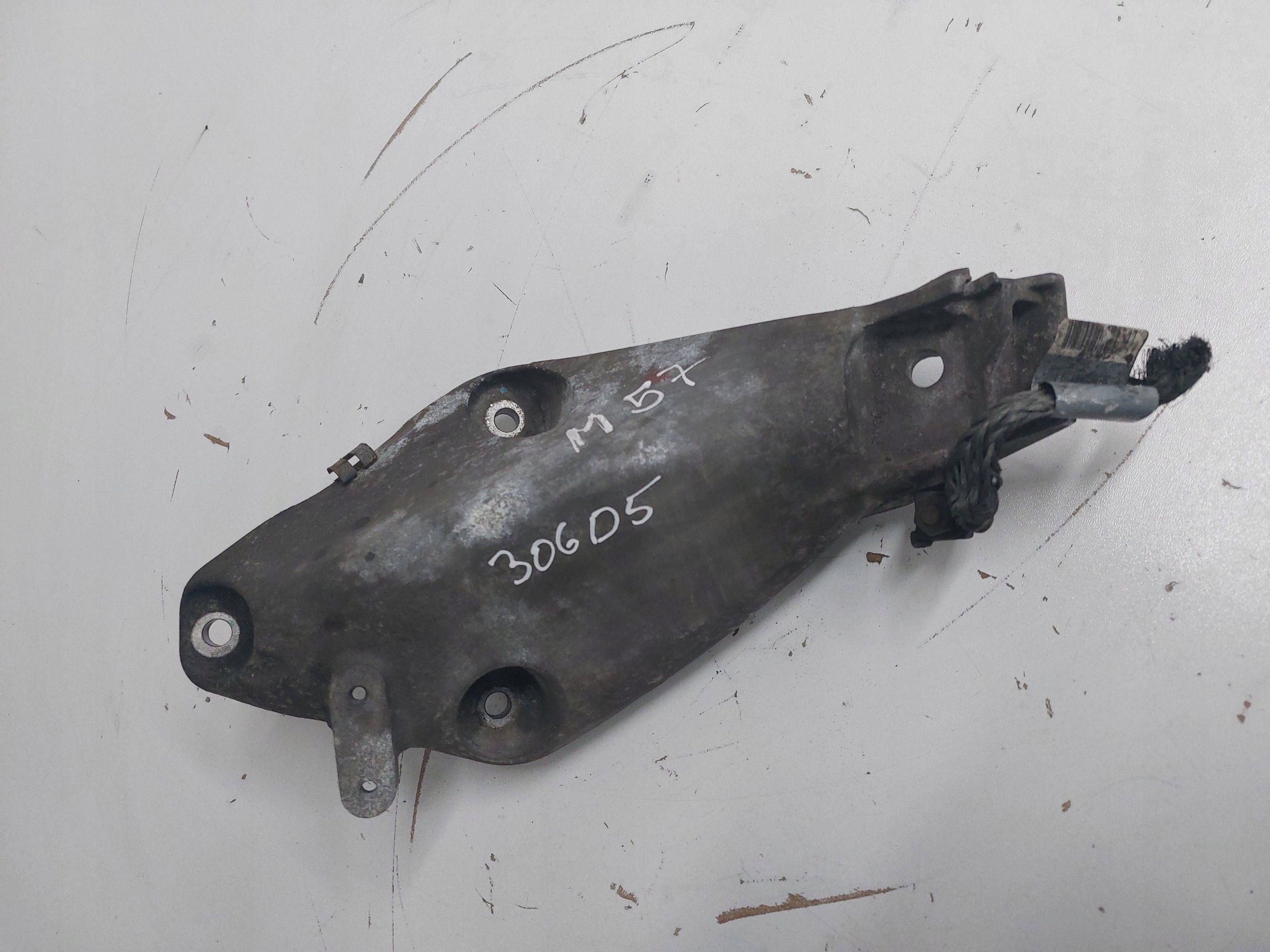 BMW X5 E70 X6 E71 3.0D N57 Support Support plaque Moteur 6787489