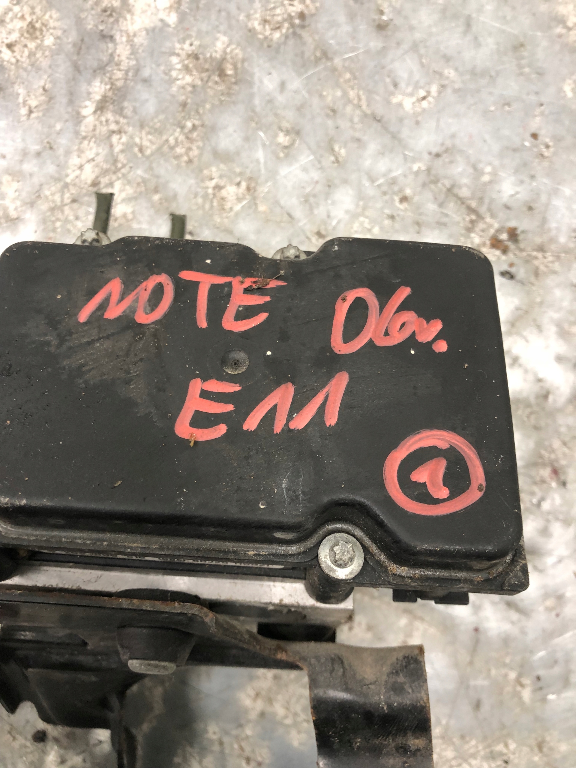 pumpa ABS NISSAN NOTE E11 476609U100