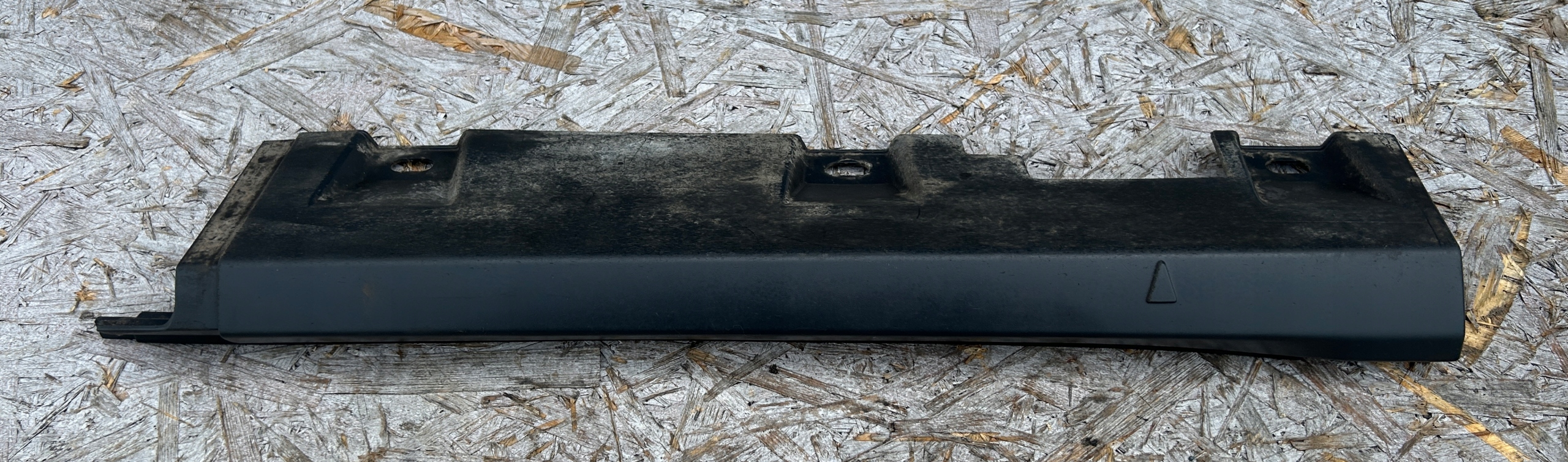 moulding threshold right rear part FORD TOURNEO COURIER MK1 14- ET76-101A04-AC