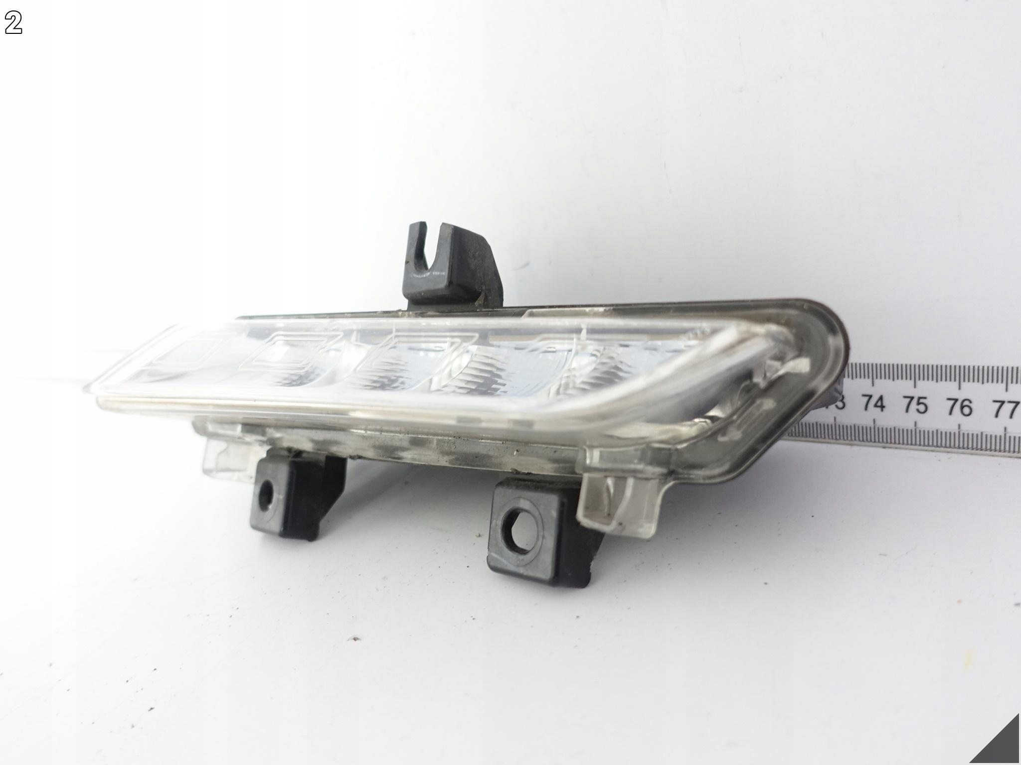 RENAULT CLIO IV 4 CAPTUR 12-16 fog light W bumper LED DRL left front