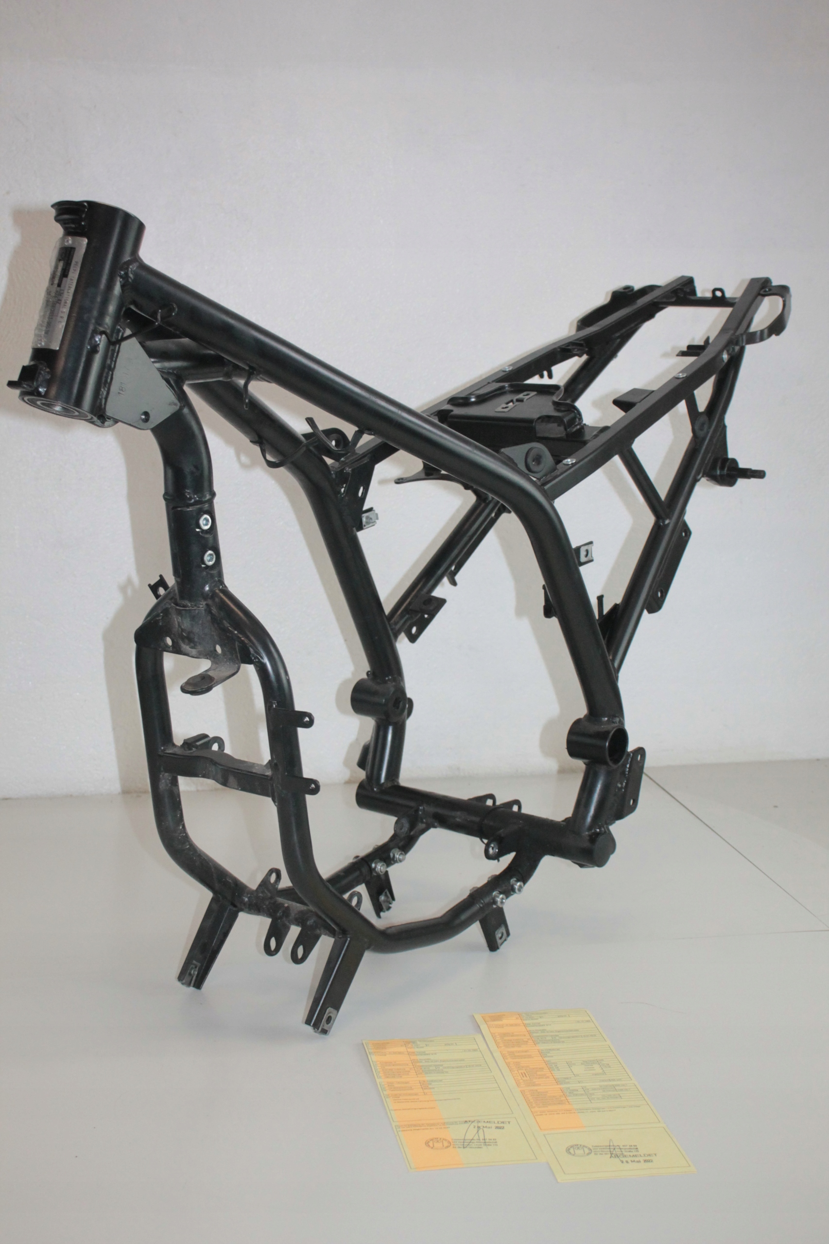 MONDIAL HPS 300 RAMA Z DOKUMENTAMI