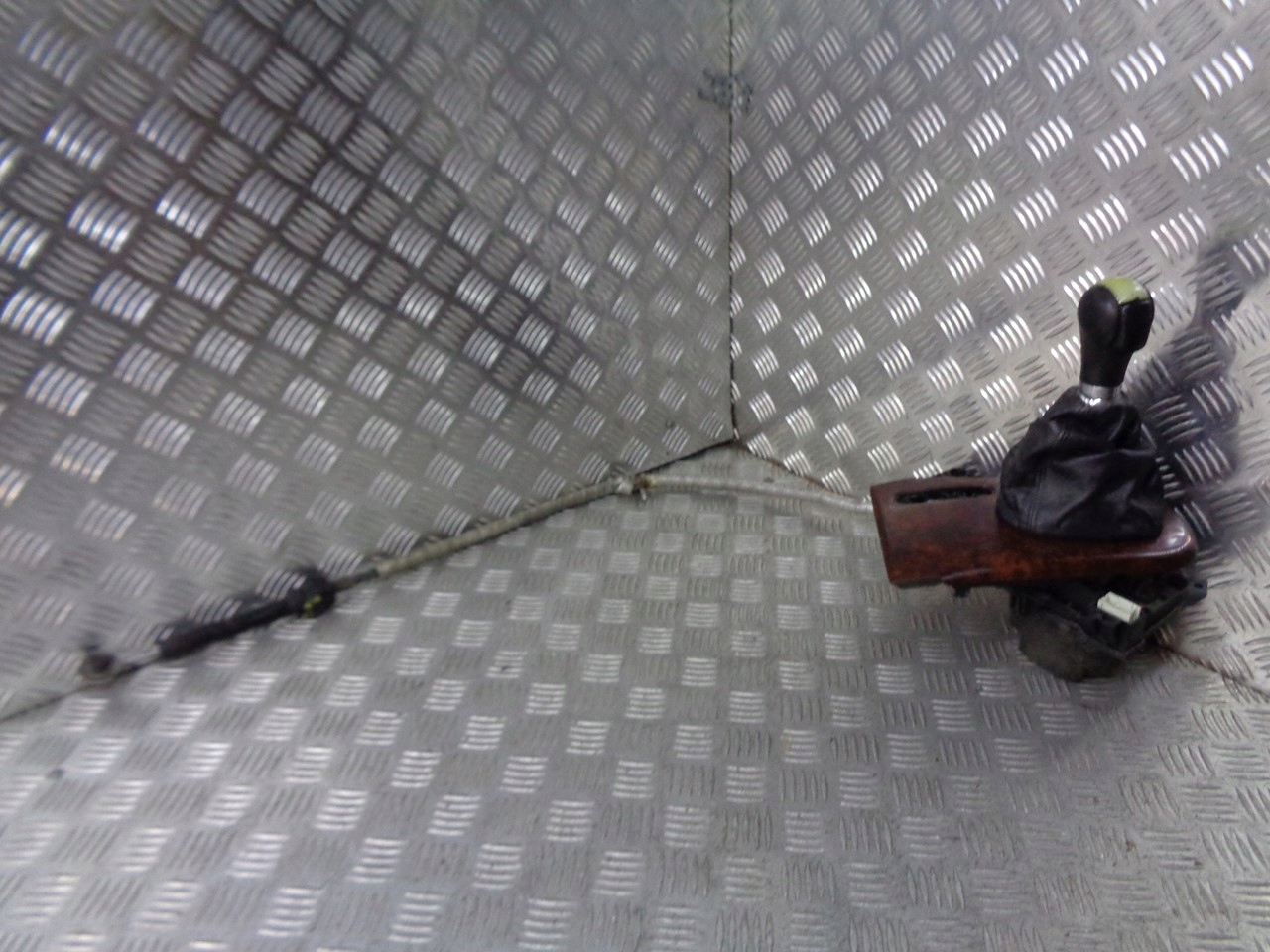 MECHANIZM ZMIANY BIEGÓW ROVER 45 1.8 Producent części Re-Ex