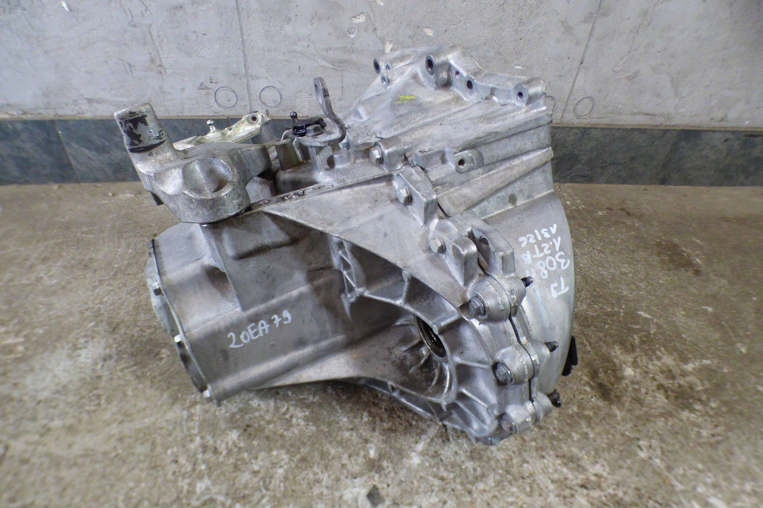 Peugeot 308 T9 II 1.2 THP CAMBIO 20EA79 st.BDB