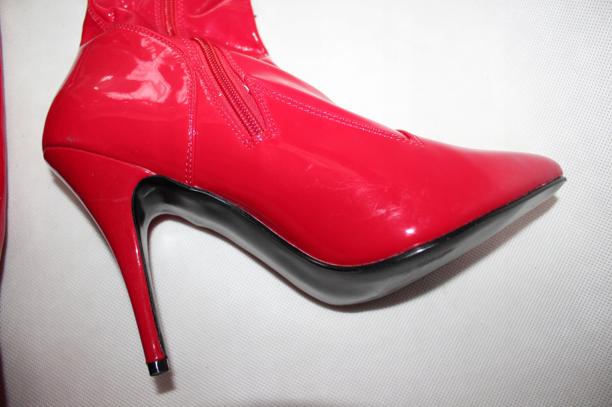 KOZACZKI 567 PLEASER rozm. 40 Model 00567