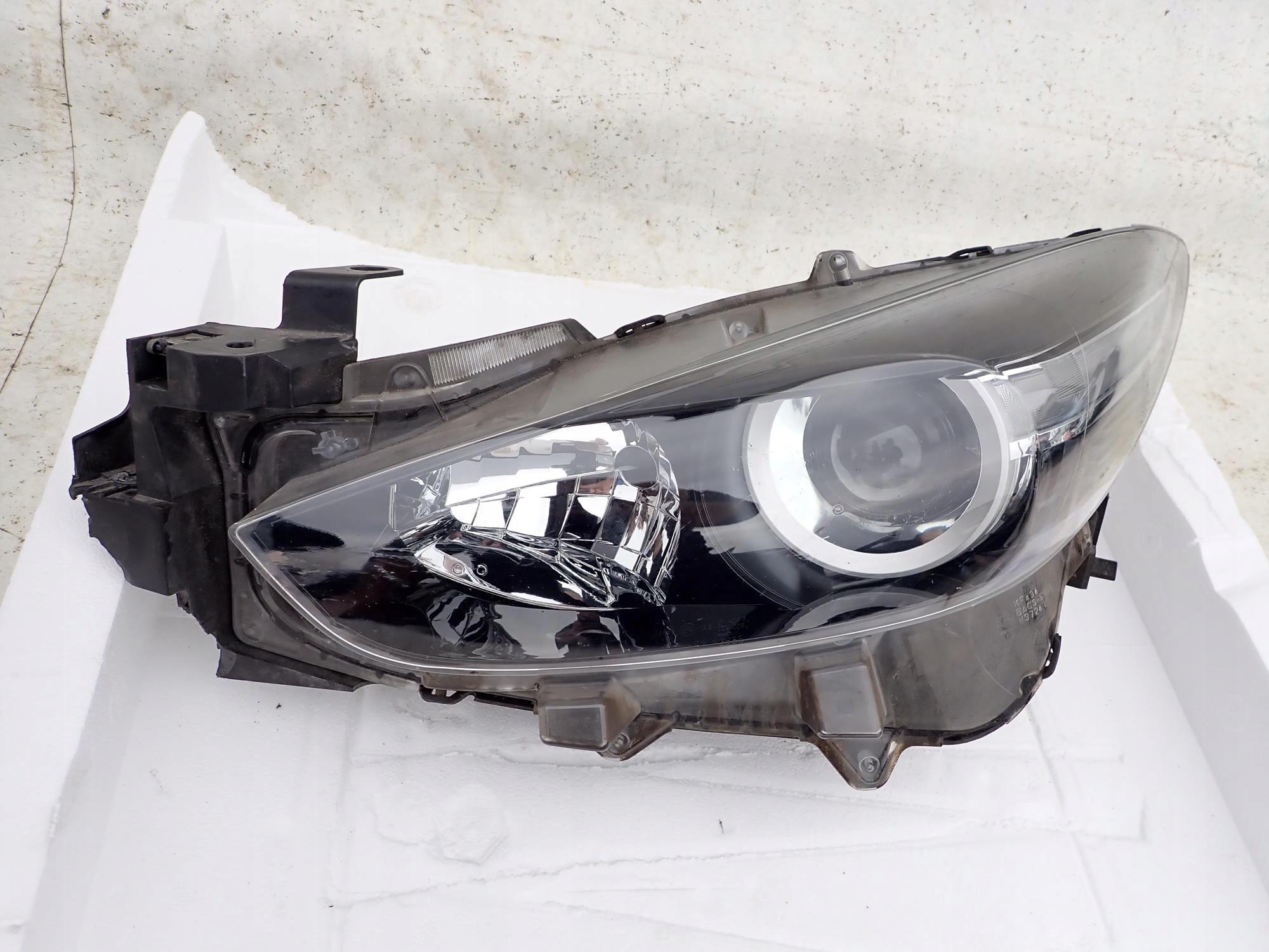 MAZDA 3 III LIFT 16-18 light front front left