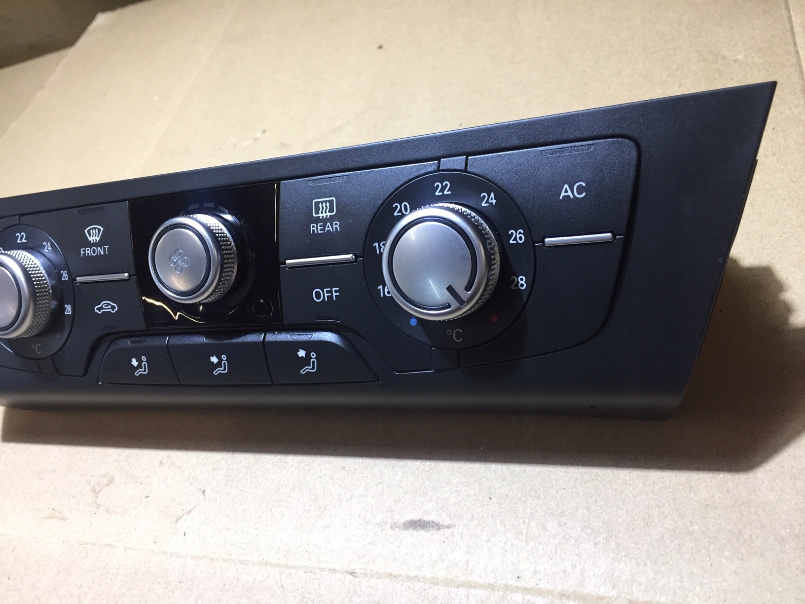 AUDI A6 C7 PANEL des lüfters klimaanlage 4G0820043AB