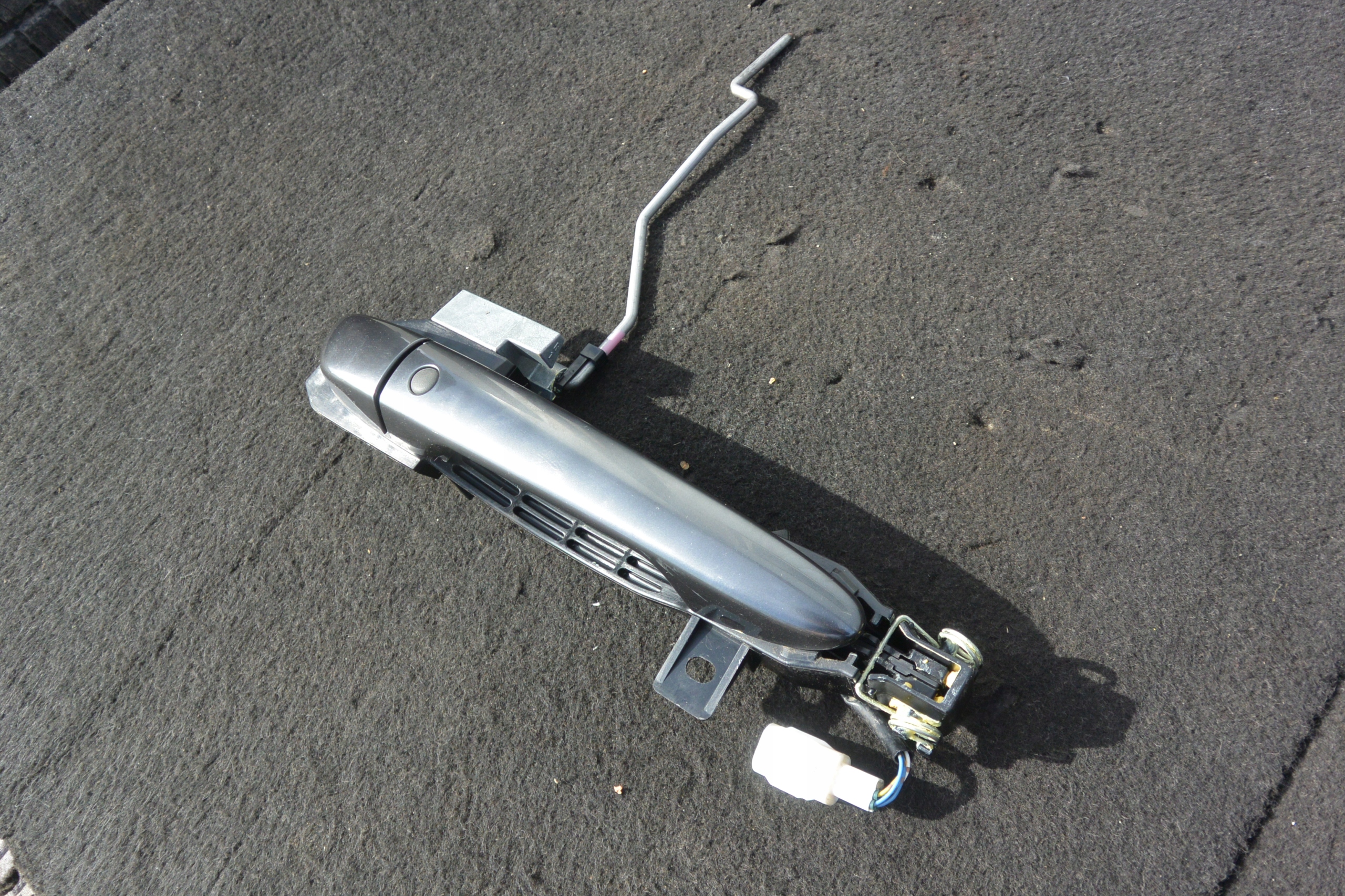 handle door right front KEYLESS GO MAZDA CX9 EU
