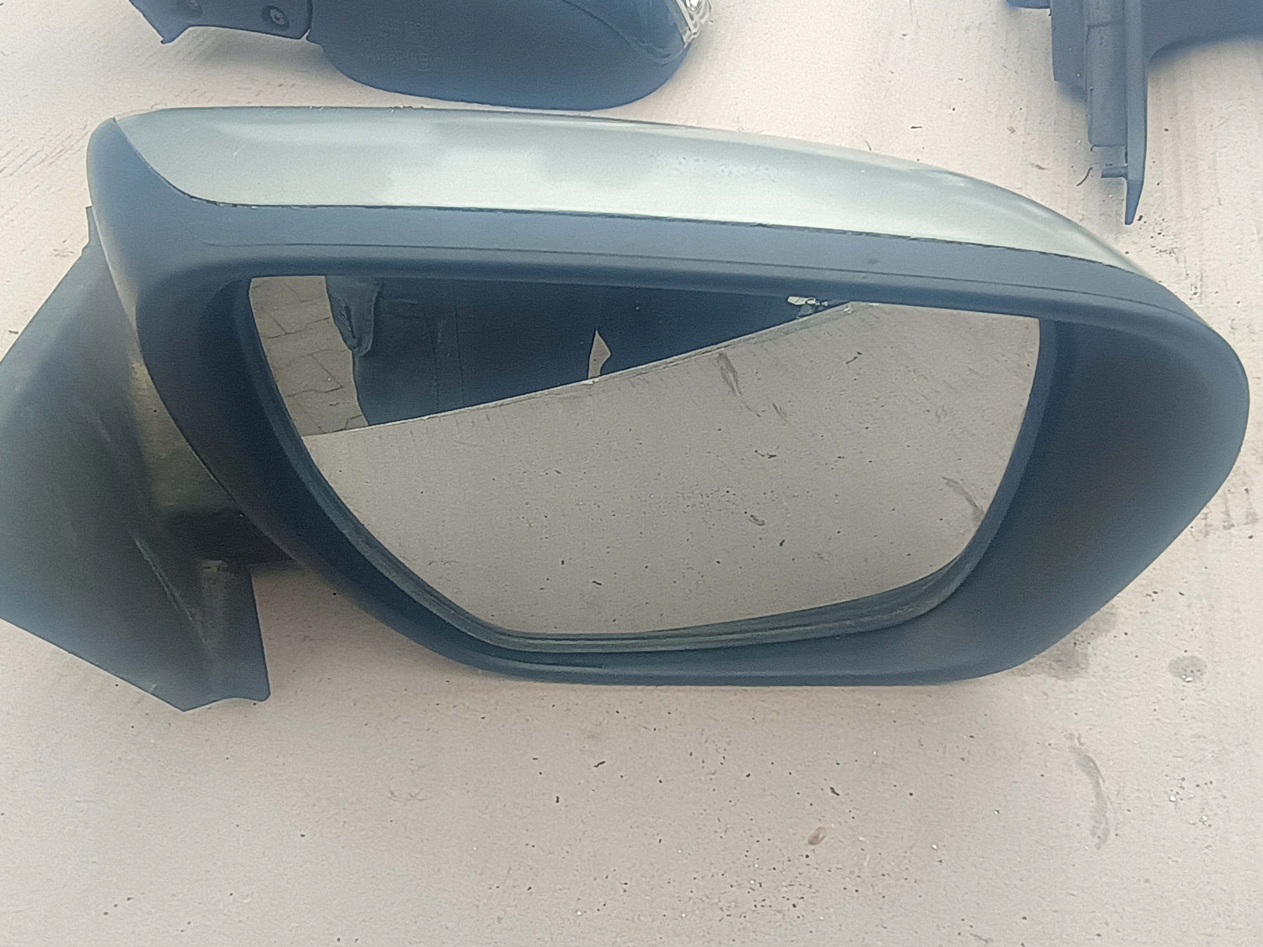Rétroviseur Droit 4 PIN MAZDA 5