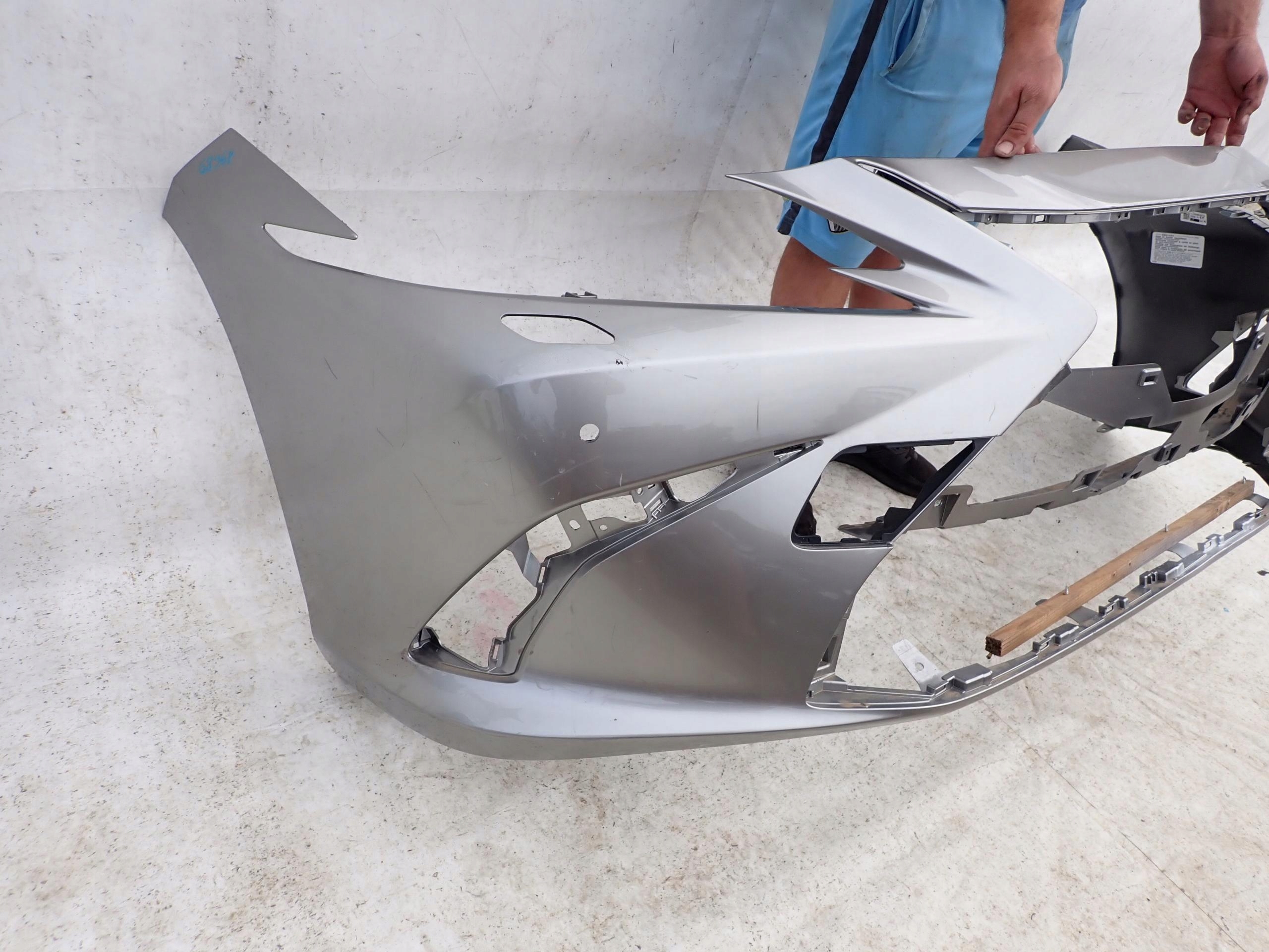 LEXUS ES VII 18- bumper front front SP PDC