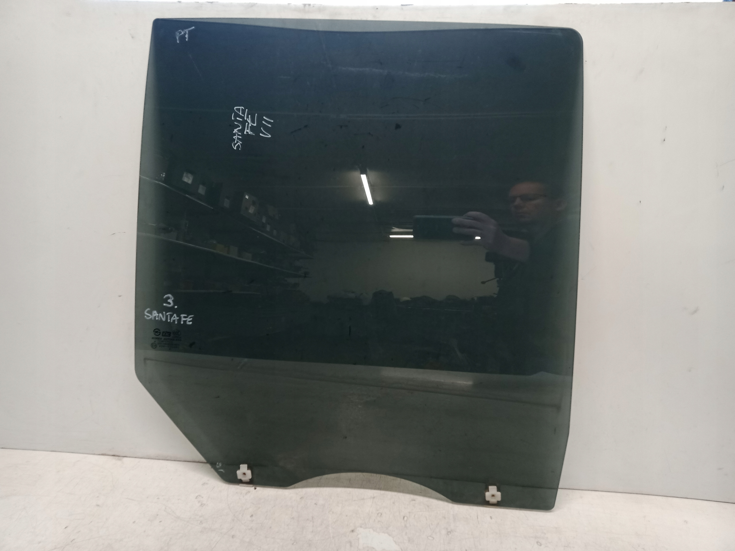 HYUNDAI SANTA FE 1 I 00-06 SZYBA PRAWA TYLNA DUŻA 43R-000385 CIEMNA AS3 ..3