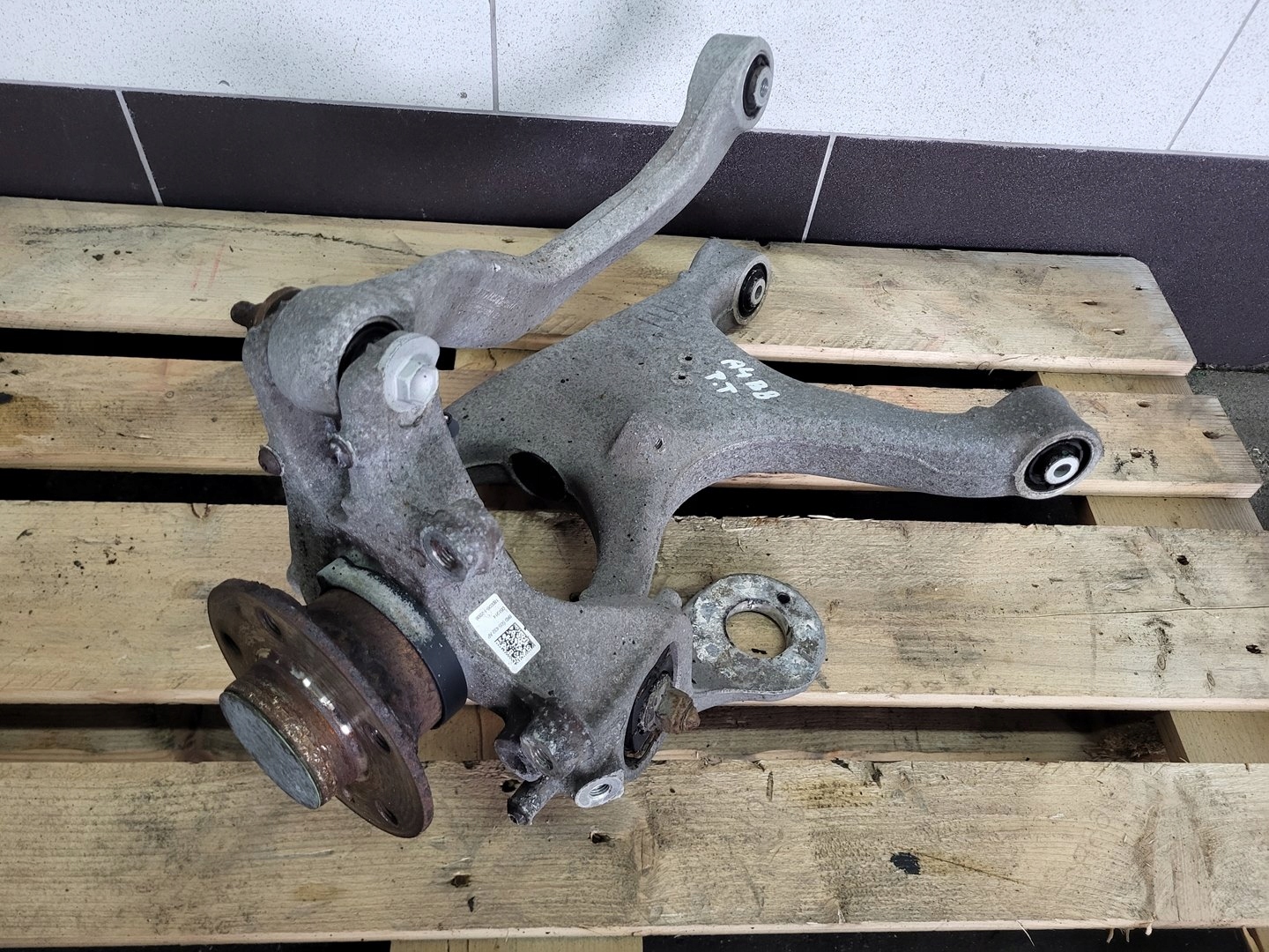 schenkel Querlenker Querlenker Blende Abdeckung rechts heck 2.0 tdi AUDI A4 B8 LIFT