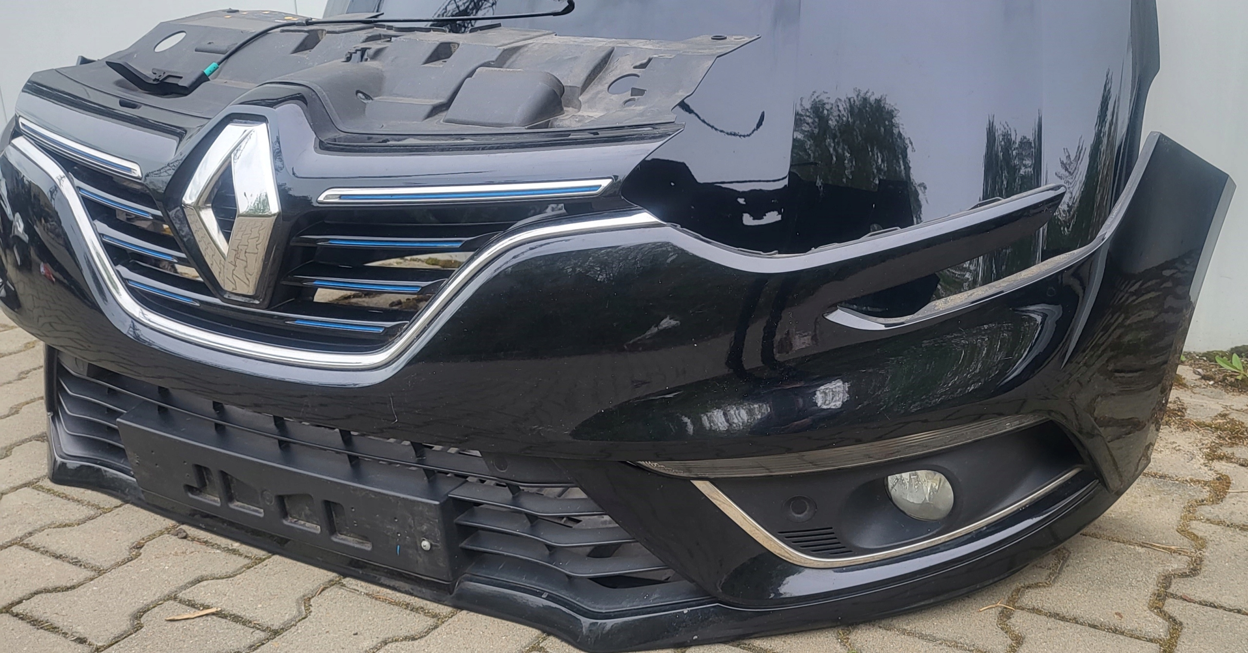 RENAULT MEGANE IV MASKA ZDERZAK PDC BŁOTNIKI PAS LAMPY CHŁODNICE TEGNE Producent części Renault OE