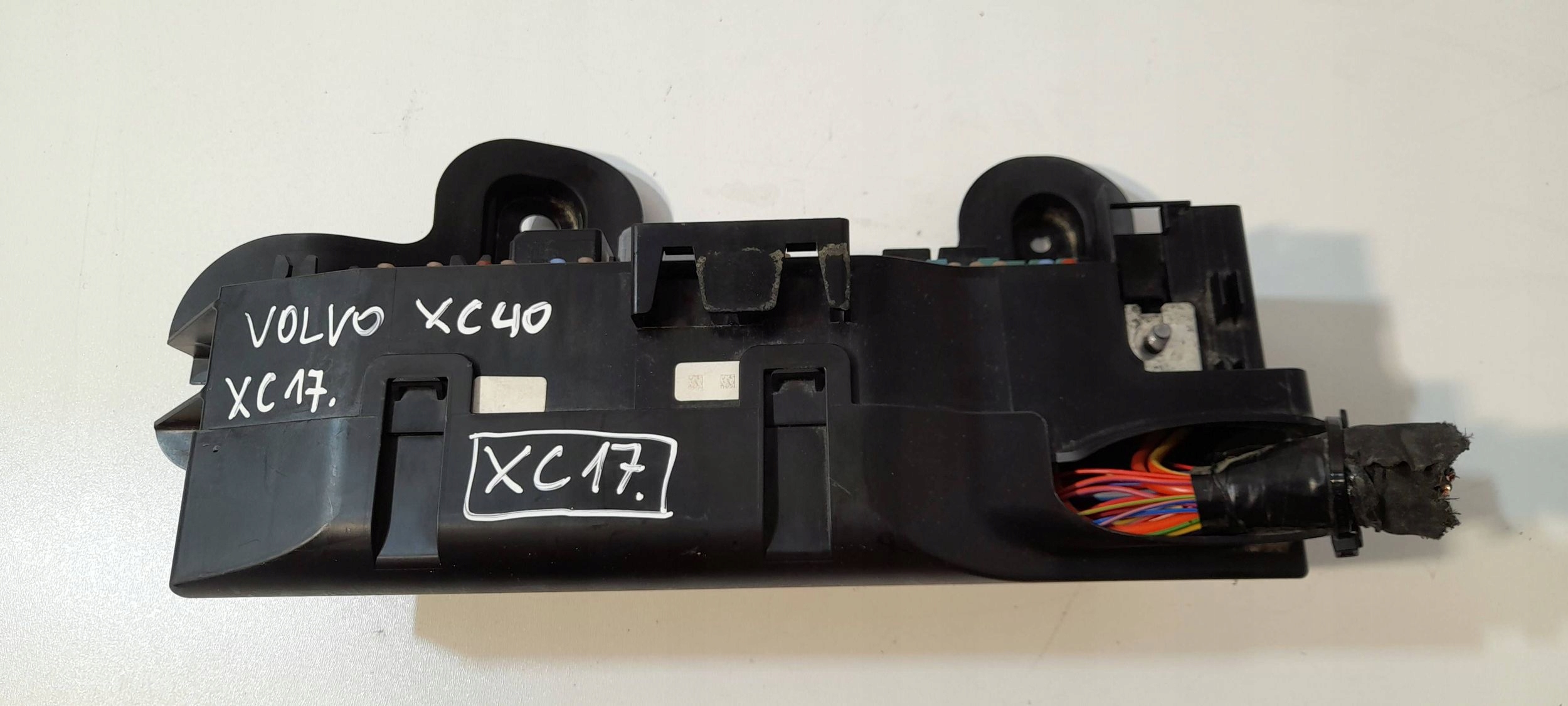 Volvo XC40 Module fusibles 31473884 (XC17)