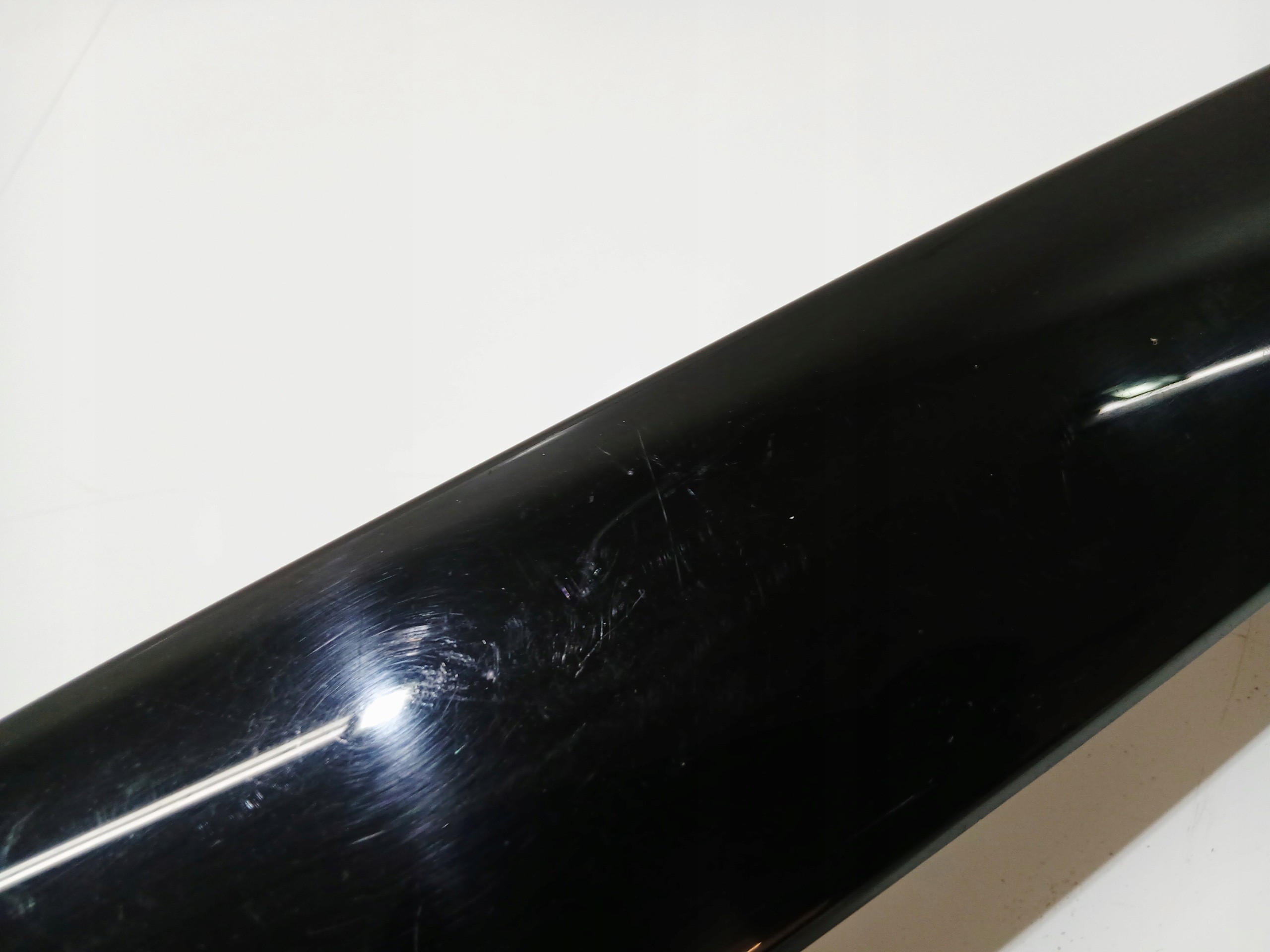 couverture montant droite avant MINI R60 9801510