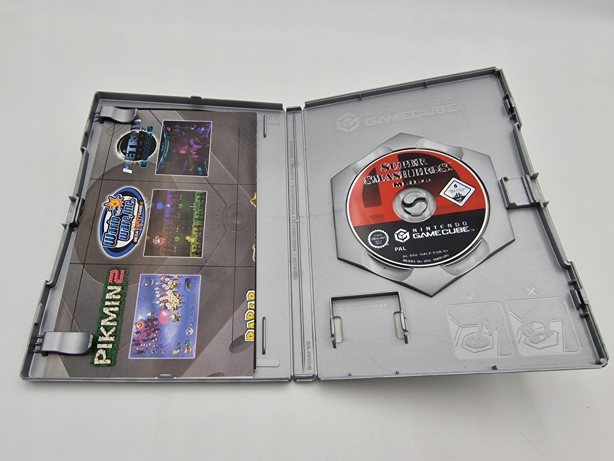 NINTENDO GAMECUBE SUPER SMASH BROS MELEE Producent Nintendo