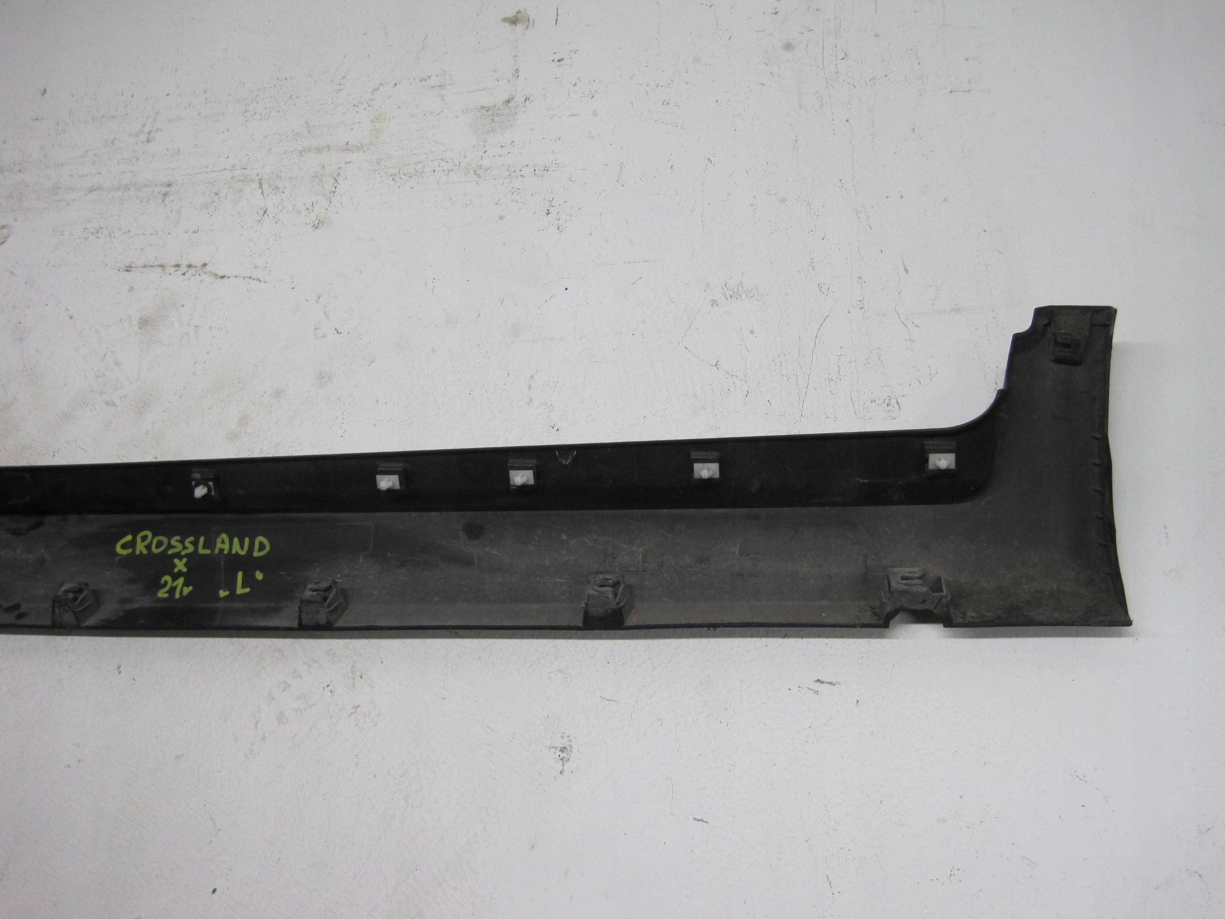 cap ROGOWA left OPEL CROSSLAND X 21R
