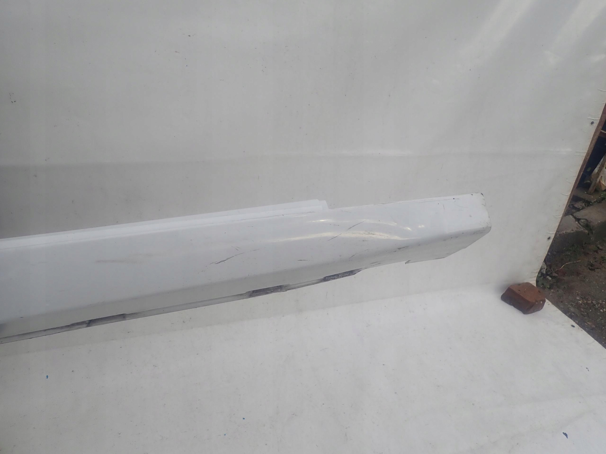 JAGUAR XJ X351 VIII 09- moulding threshold right